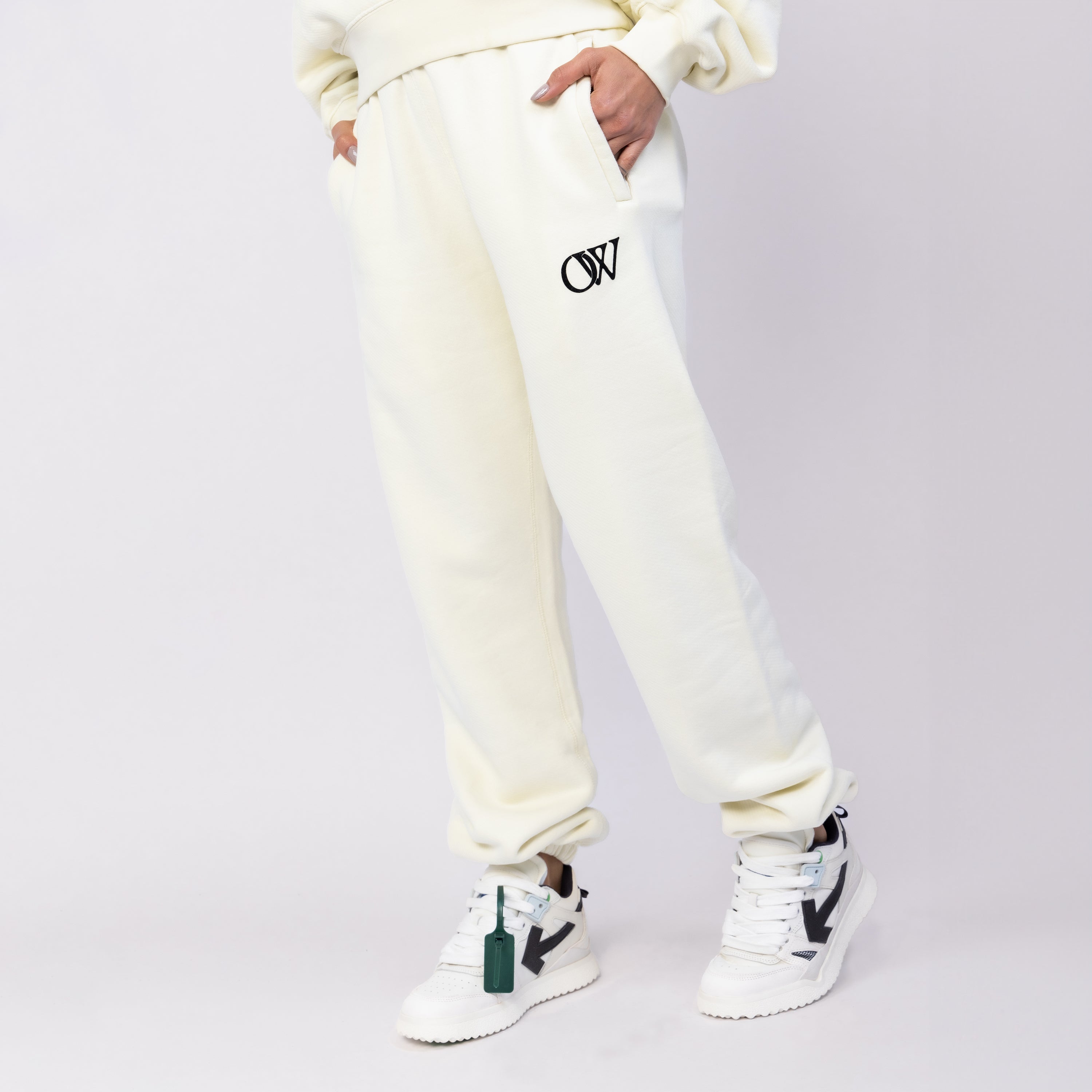 Jogger Beige Off-White Flock Ow