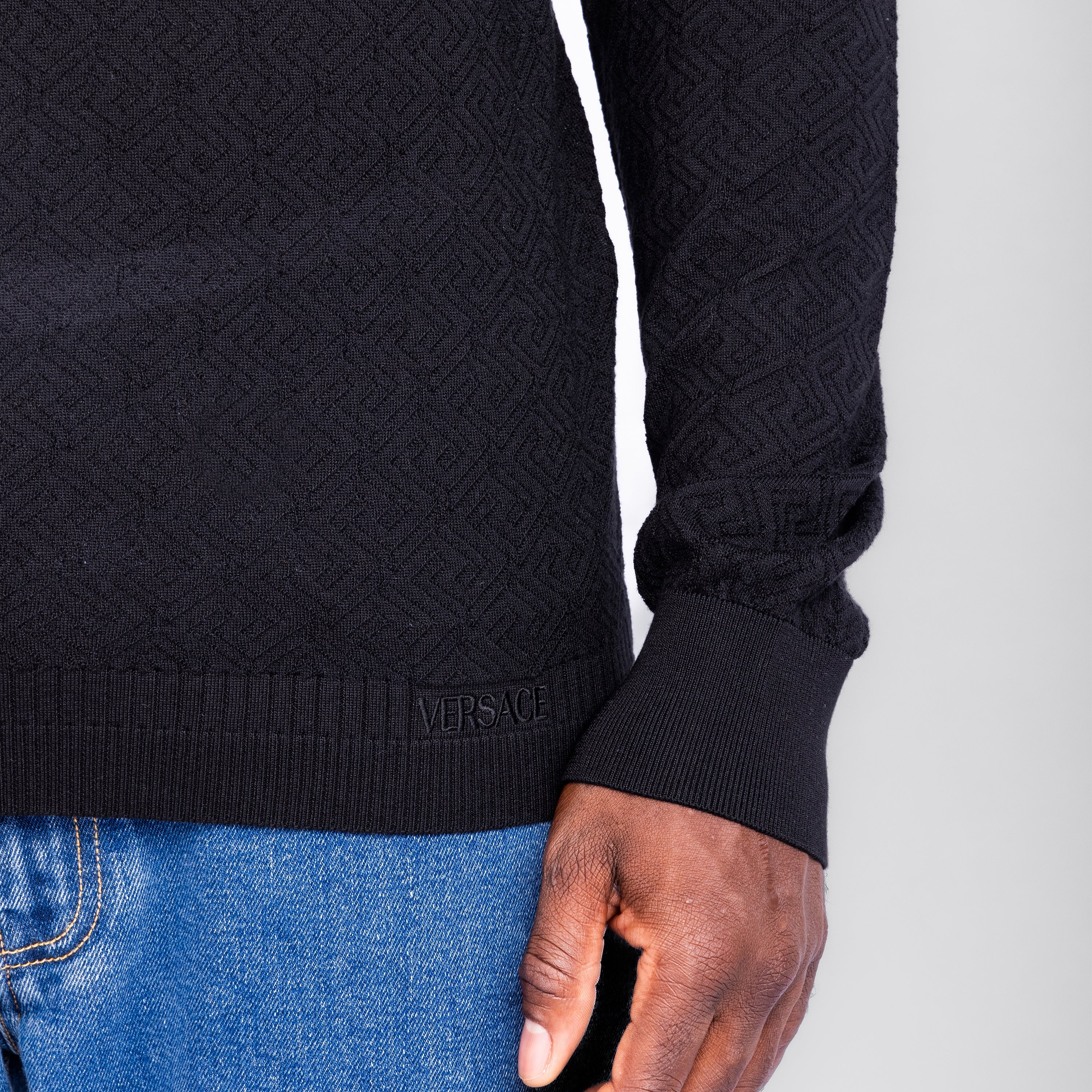 Suéter Negro Versace Greca Monogram