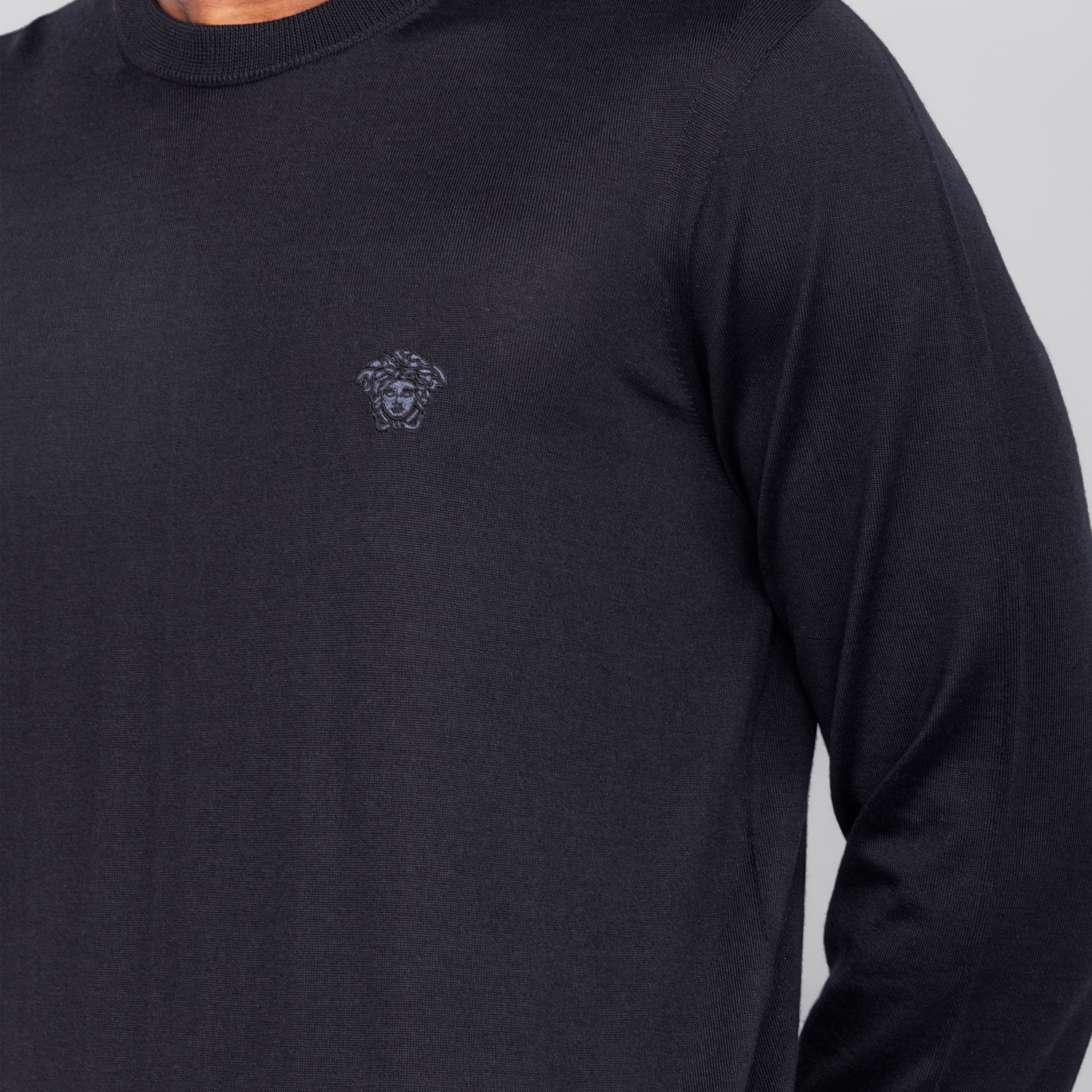 Suéter Negro Versace Medusa