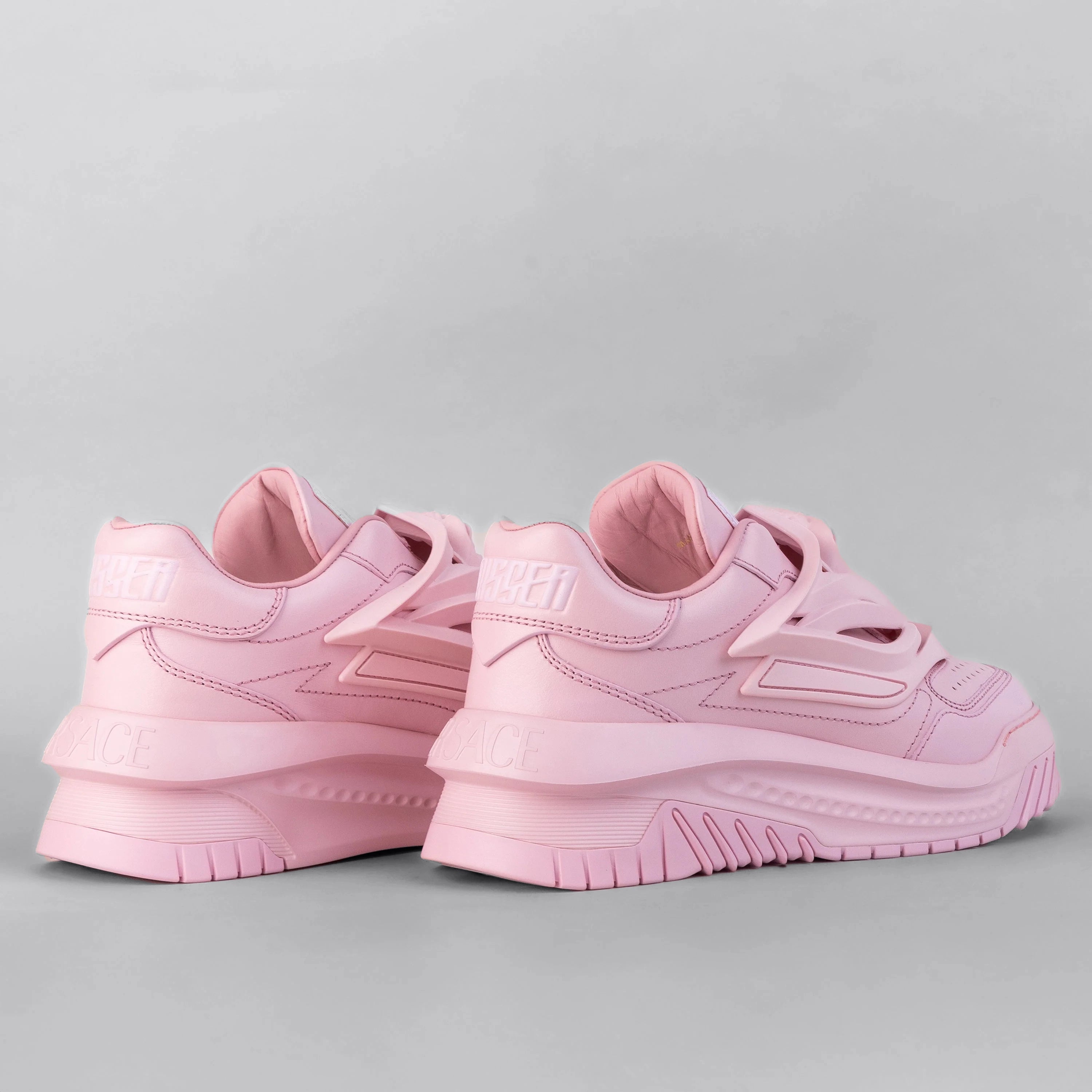 Sneakers Rosado Pálido Versace Odissea