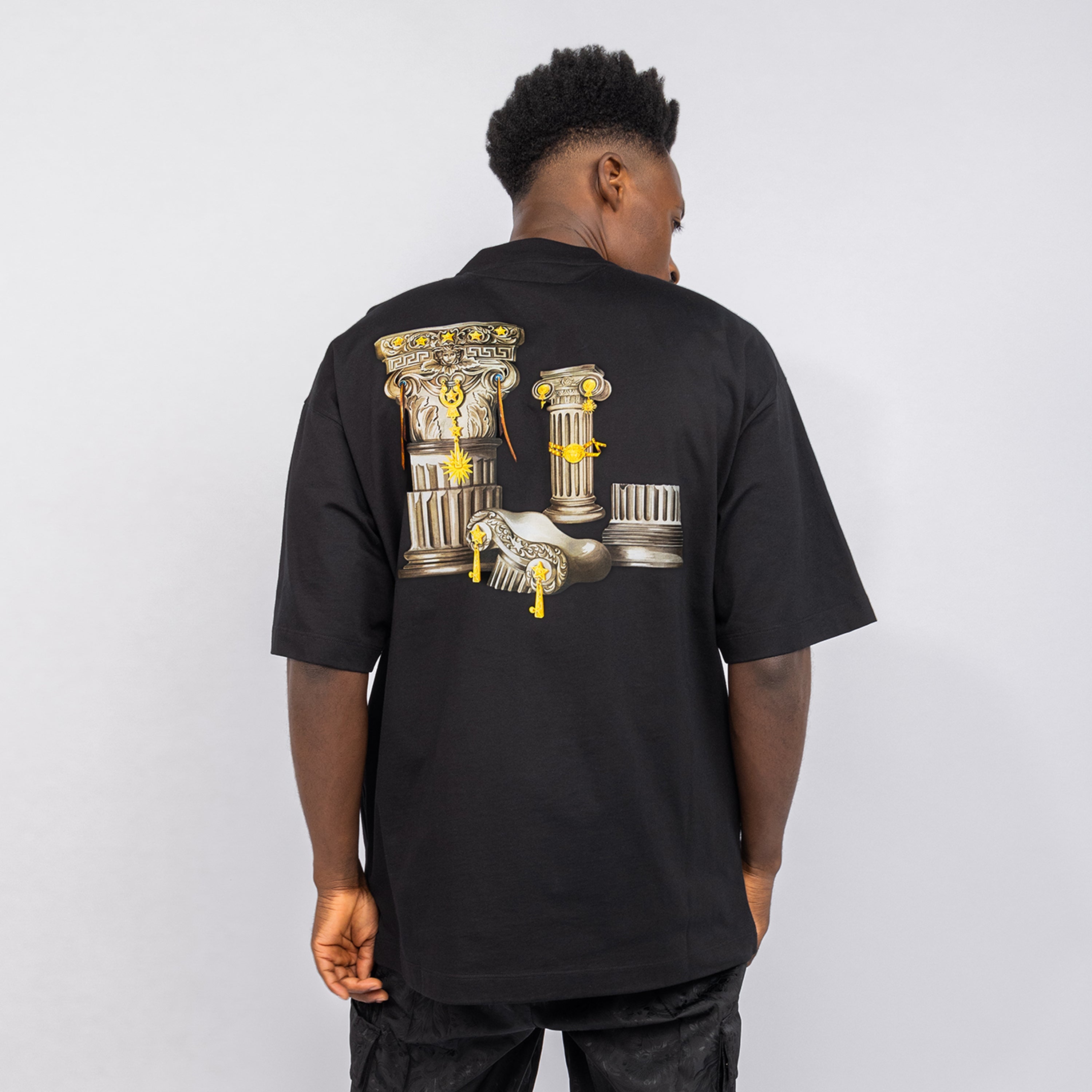 Camiseta Negra Versace Back Columns