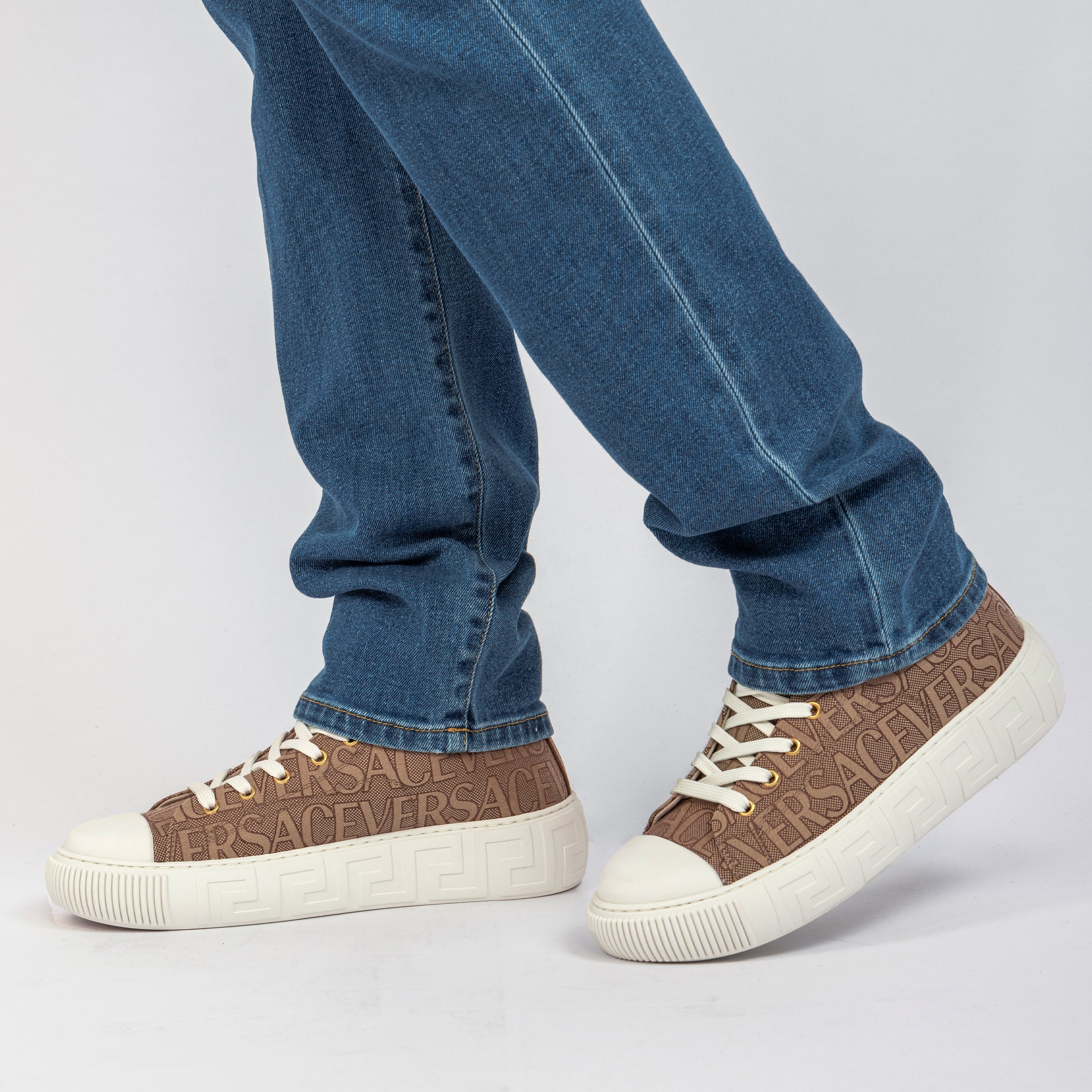 Sneakers Beige Versace Monogram