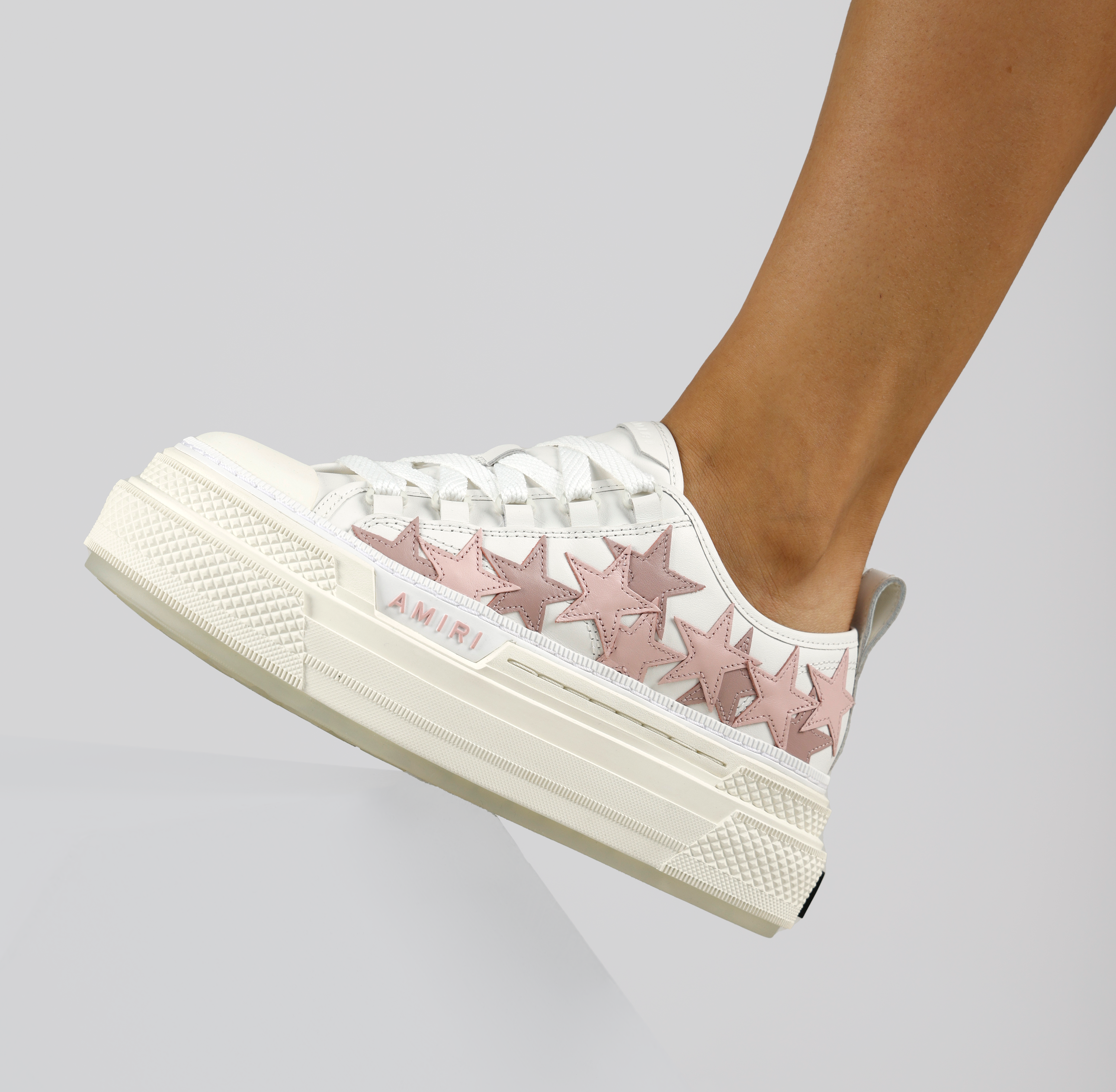 Sneakers Rosados AMIRI Stars Court Low