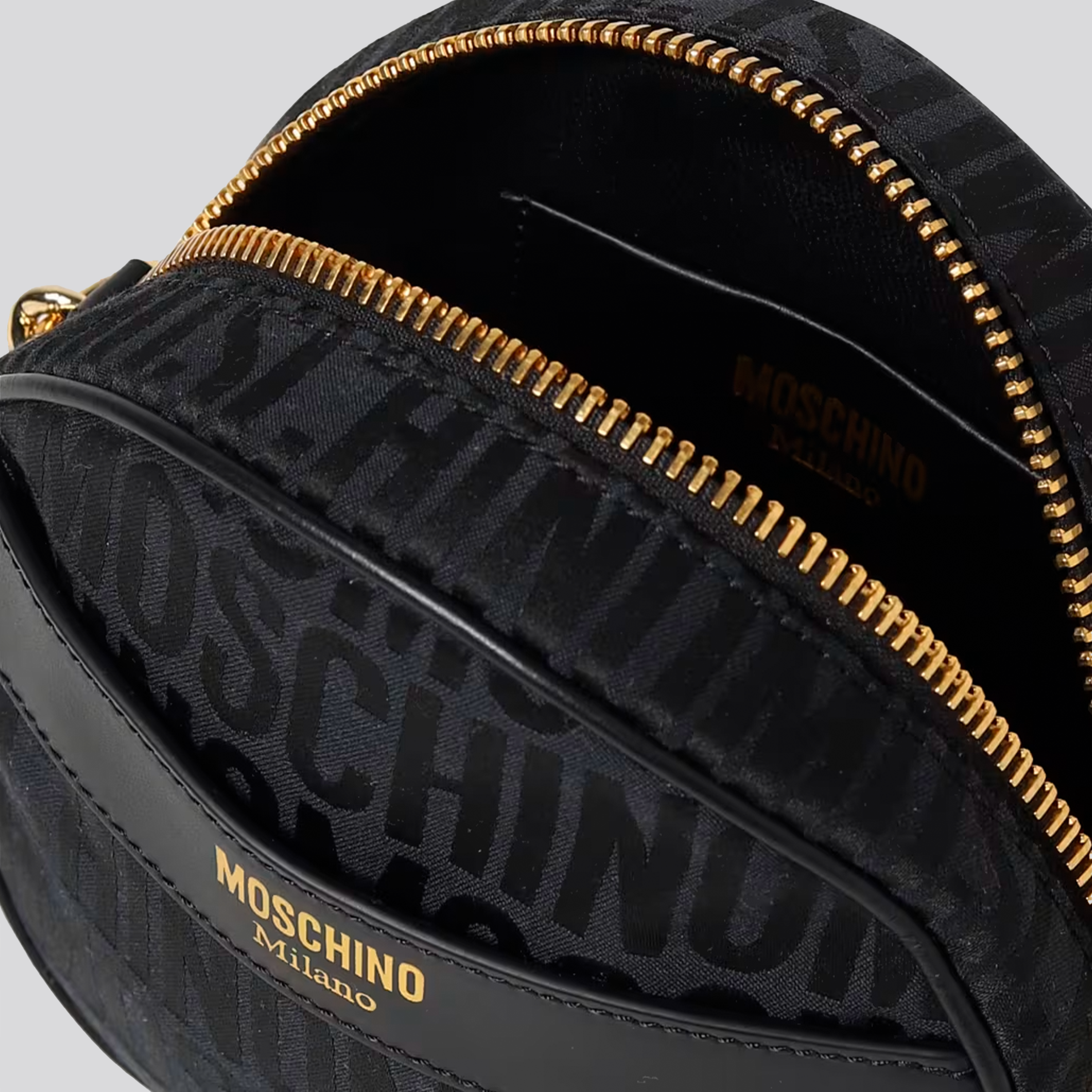 Cartera Negra Moschino Monogram