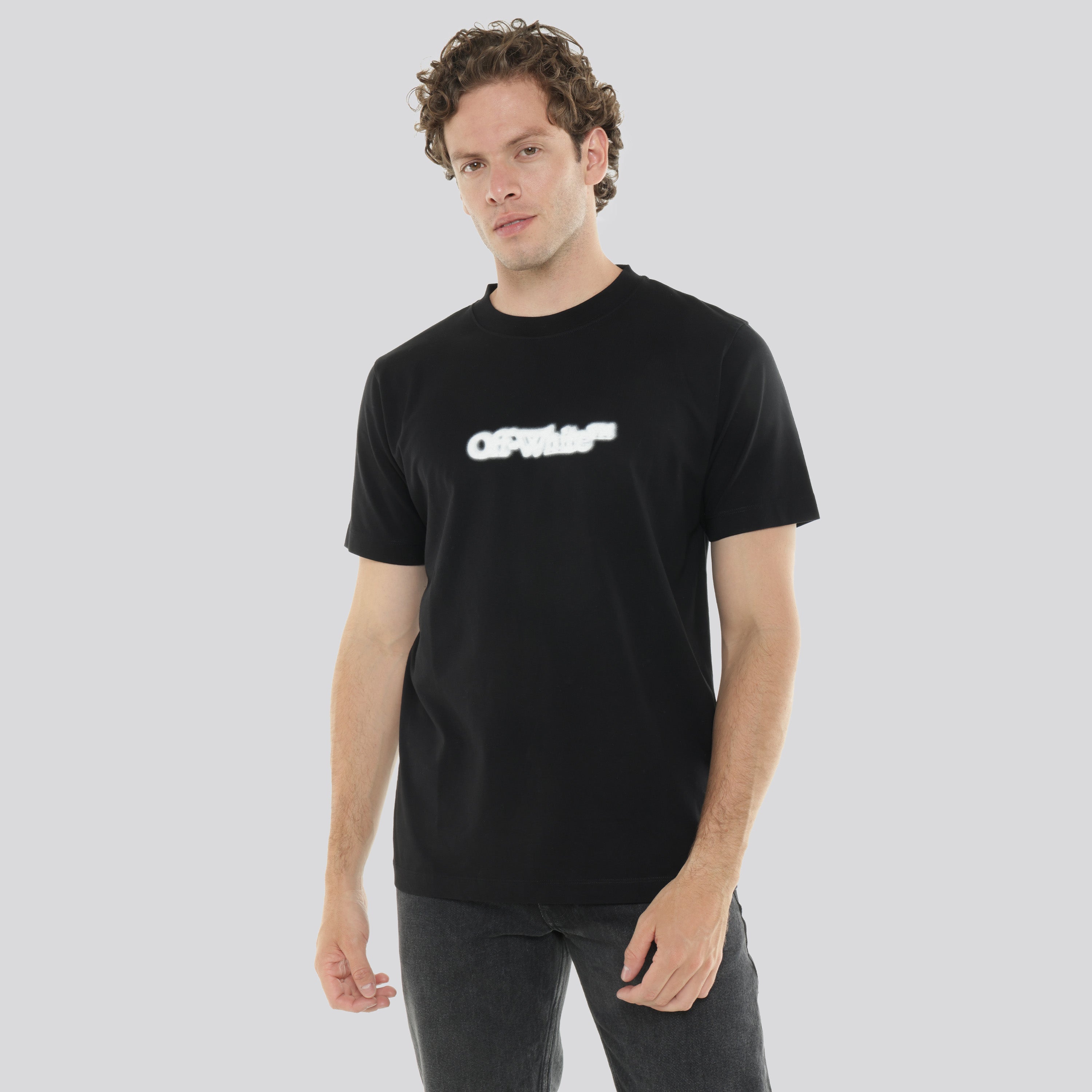 Camiseta Negra Off White Spray Arrow
