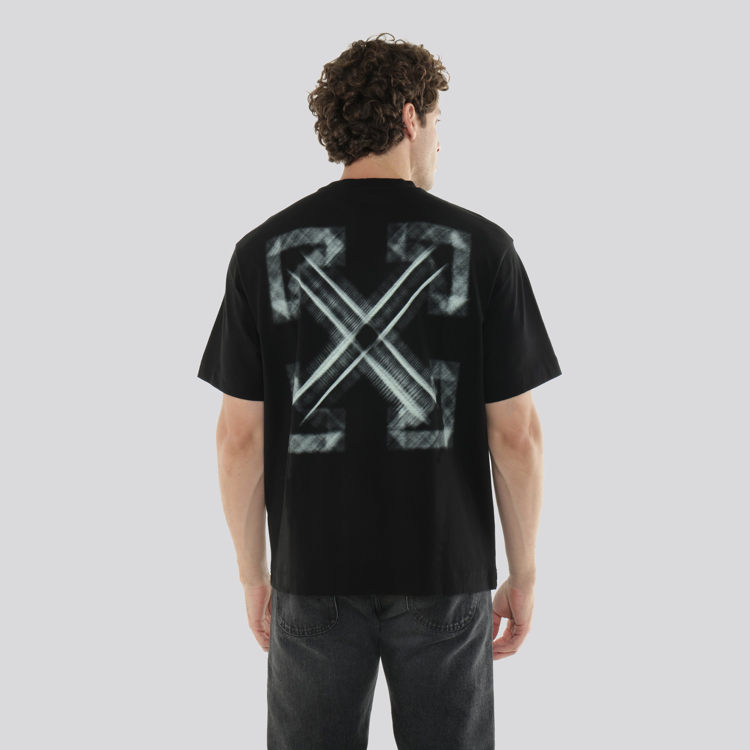Camiseta Negra Off White Vibe Arrow