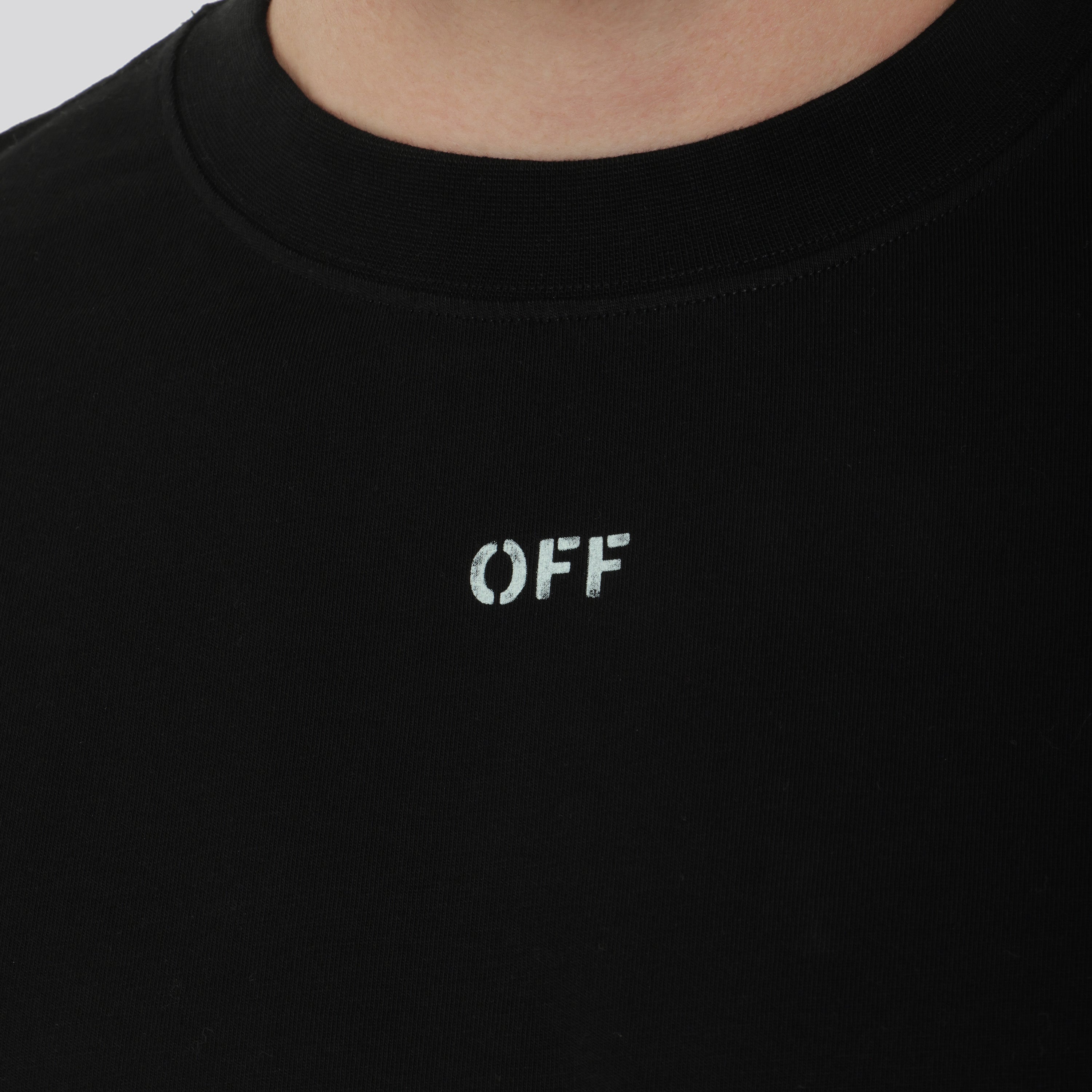 Camiseta Negra Off White Vibe Arrow