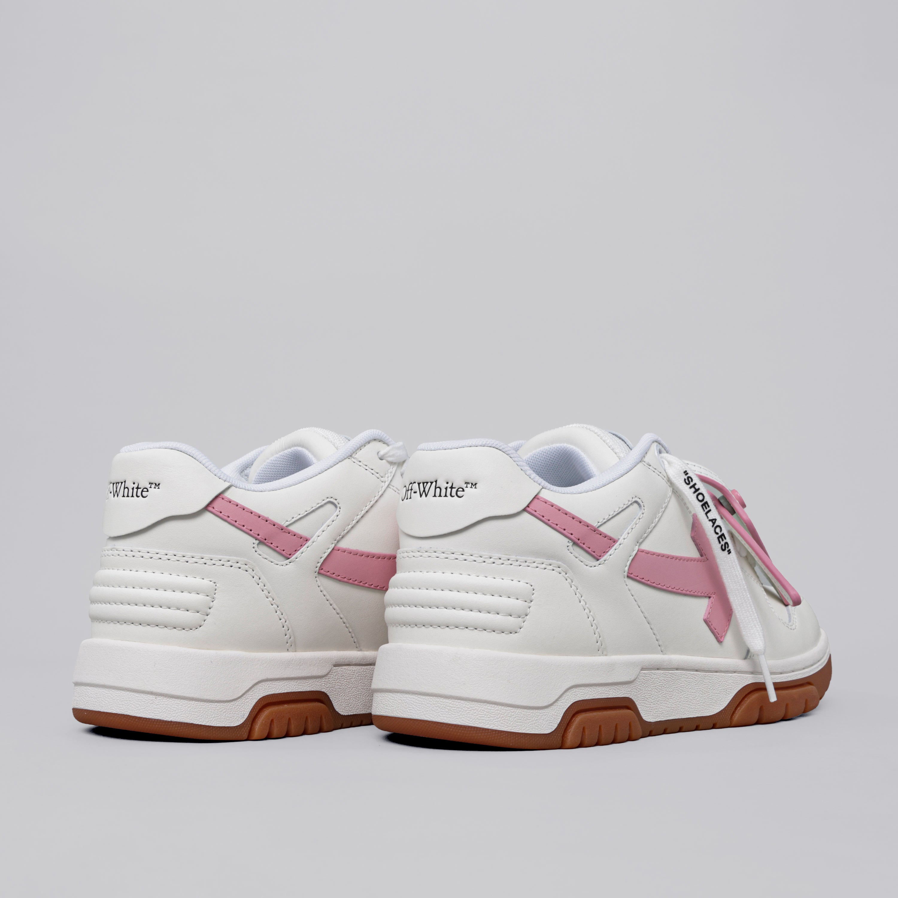 Sneakers Blanco Off-White Rosa "OOO"