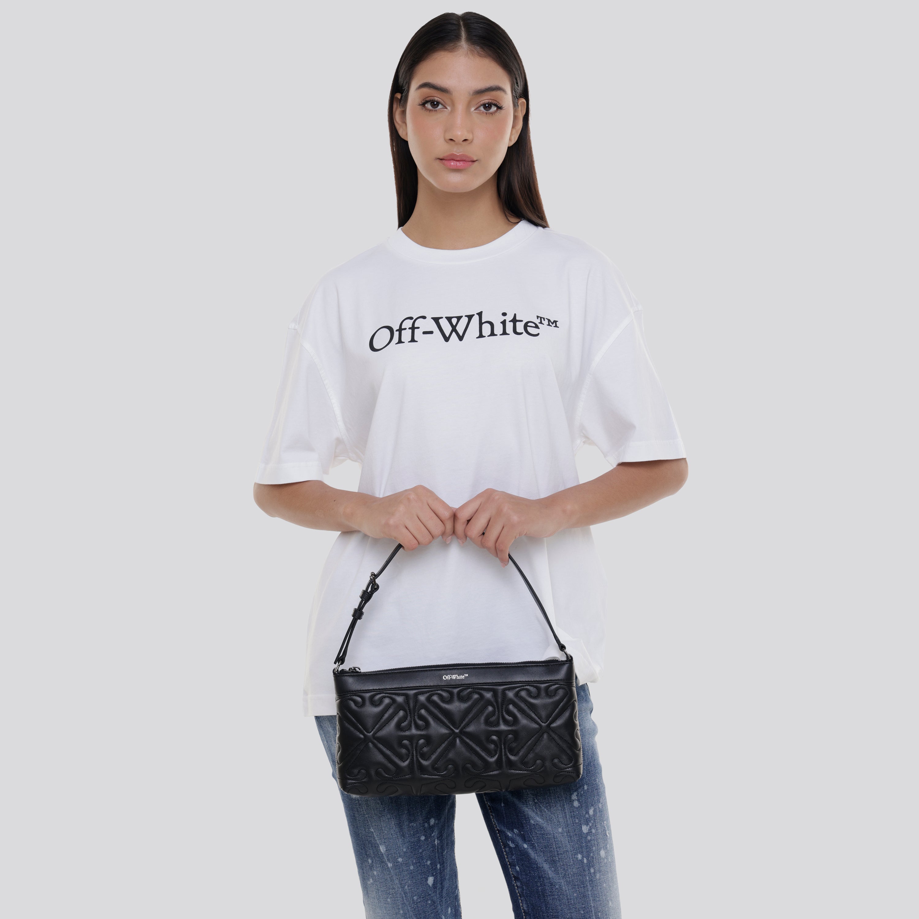 Cartera Negra Off-White Arrow Monogram