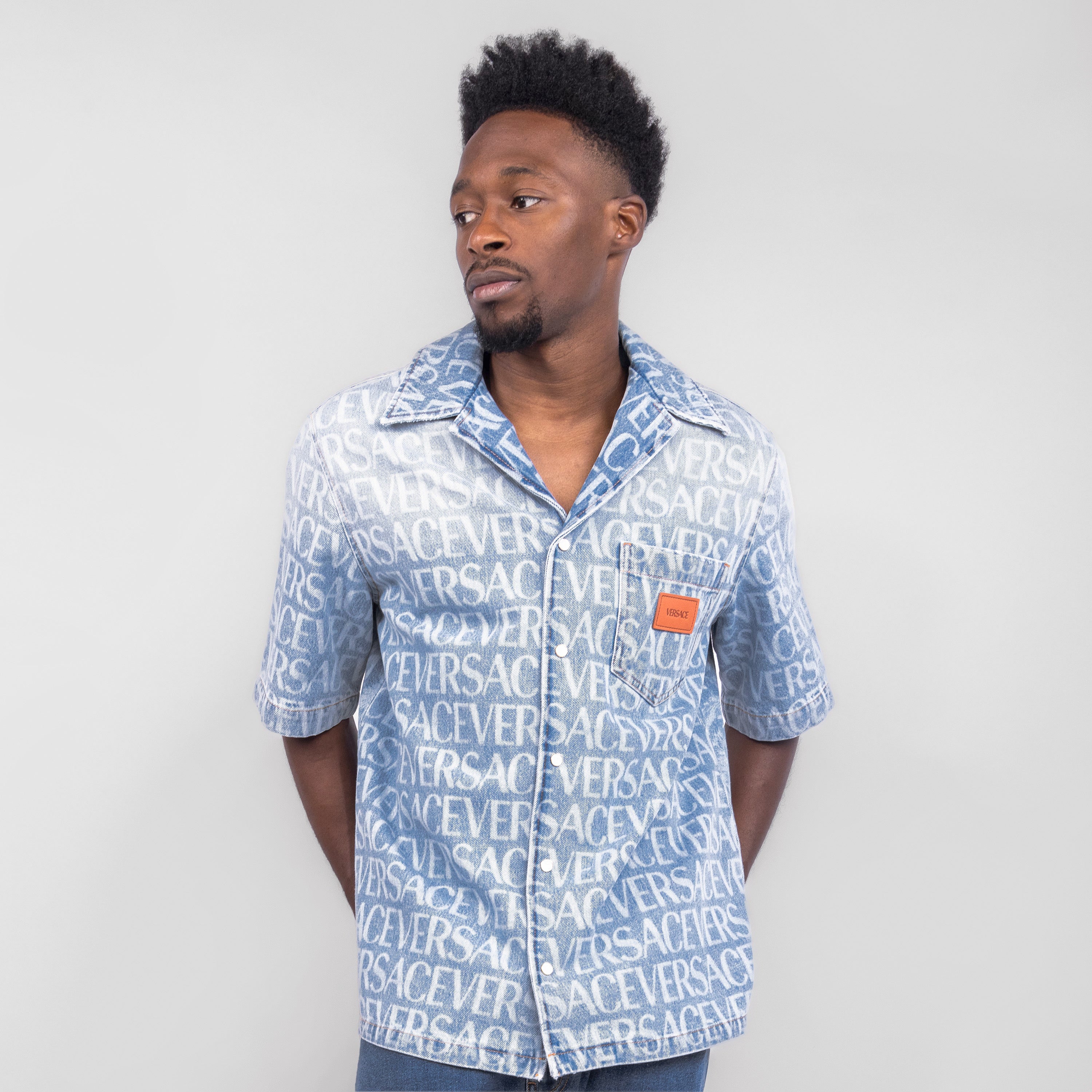 Camisa Celeste Versace Monogram