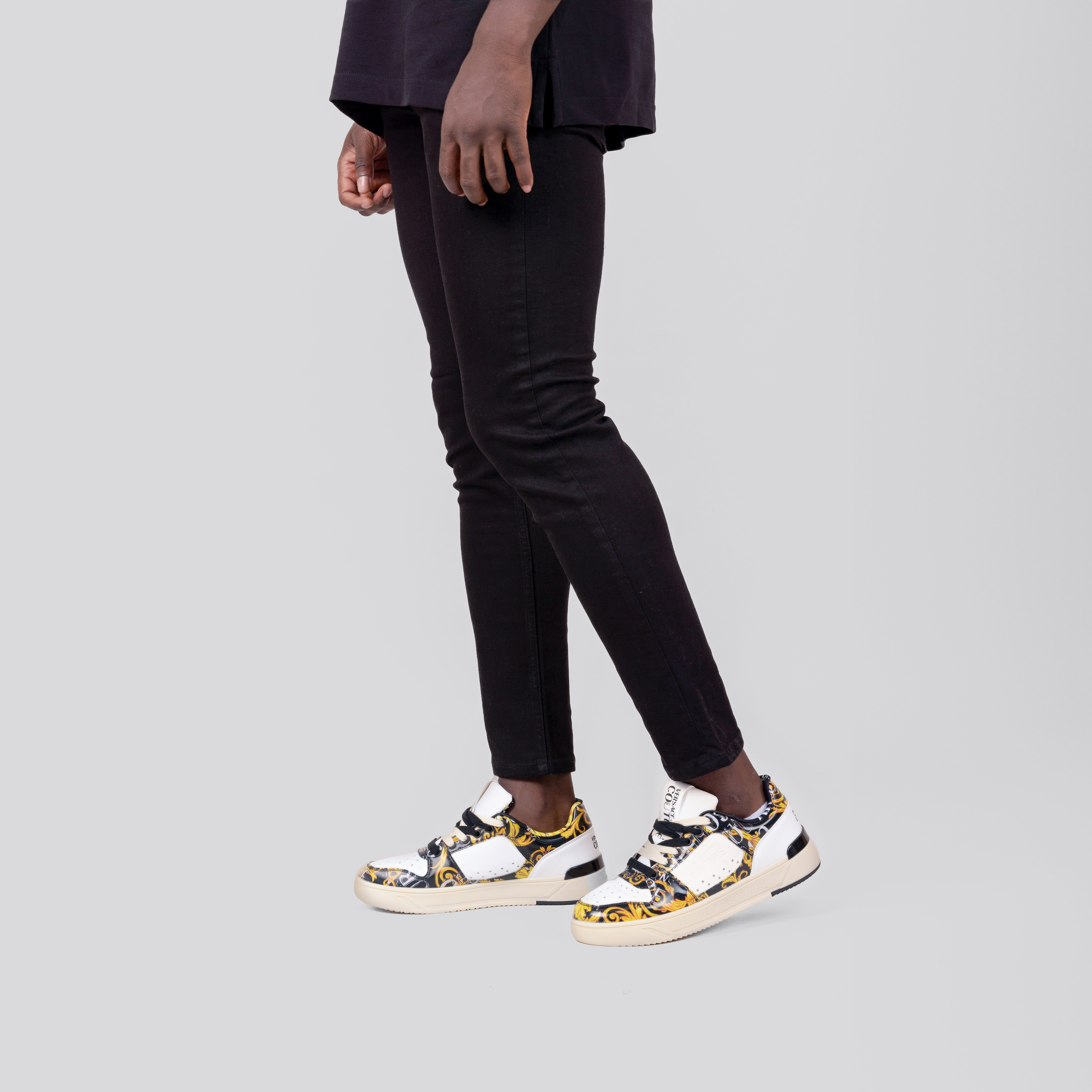 Sneakers Blancos Versace Couture Baroque