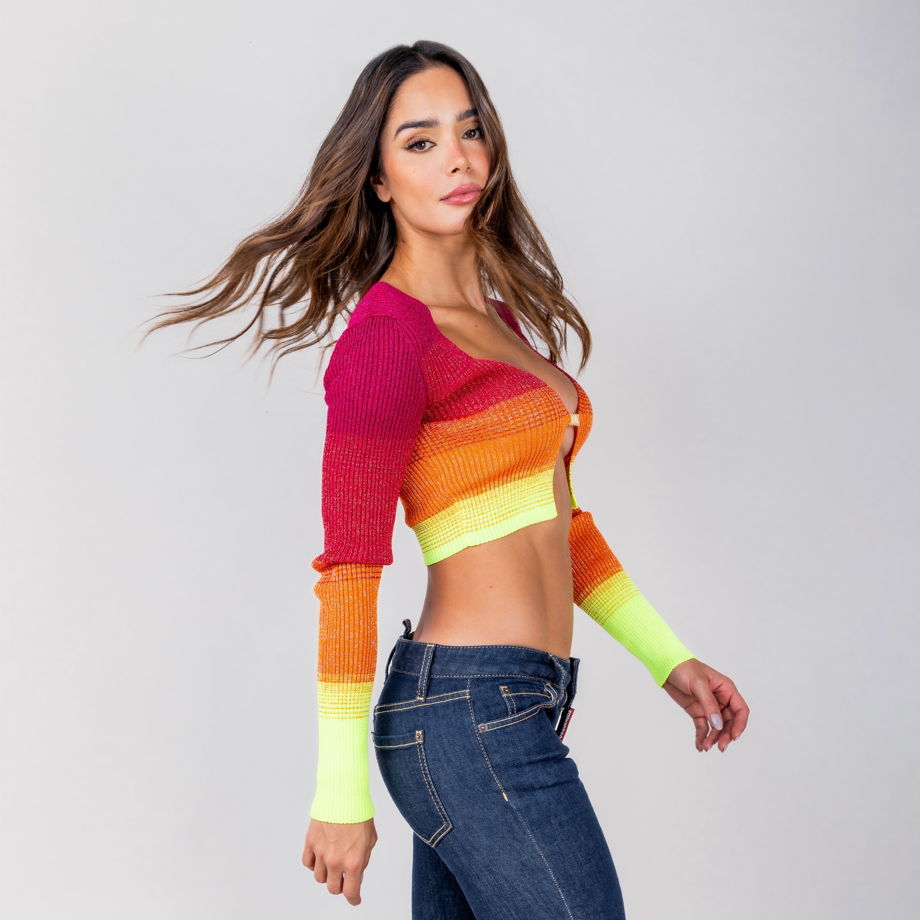 Buzo Cropped Fucsia GCDS Plaque