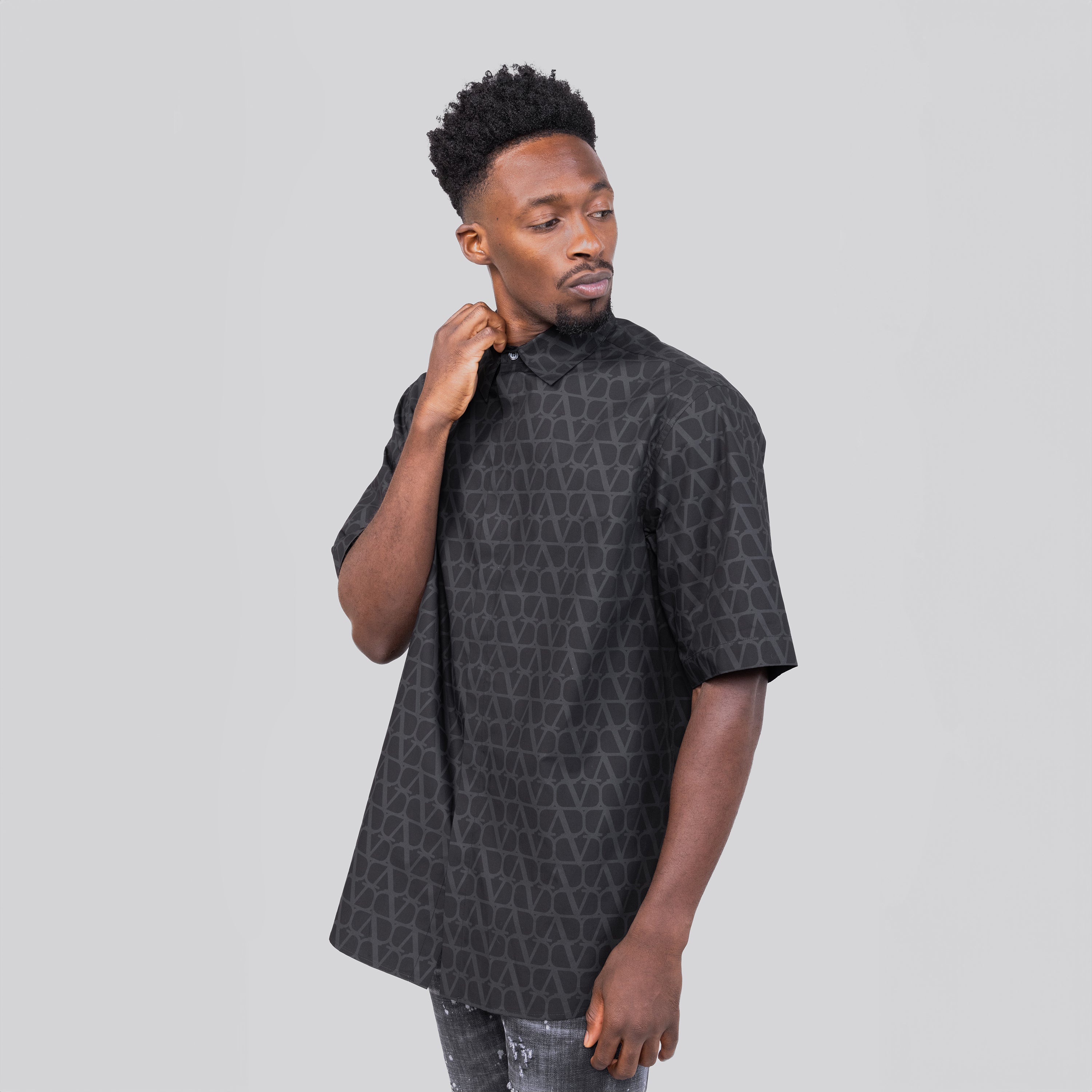 Camisa Negra Gris Valentino Vlogo Monogram