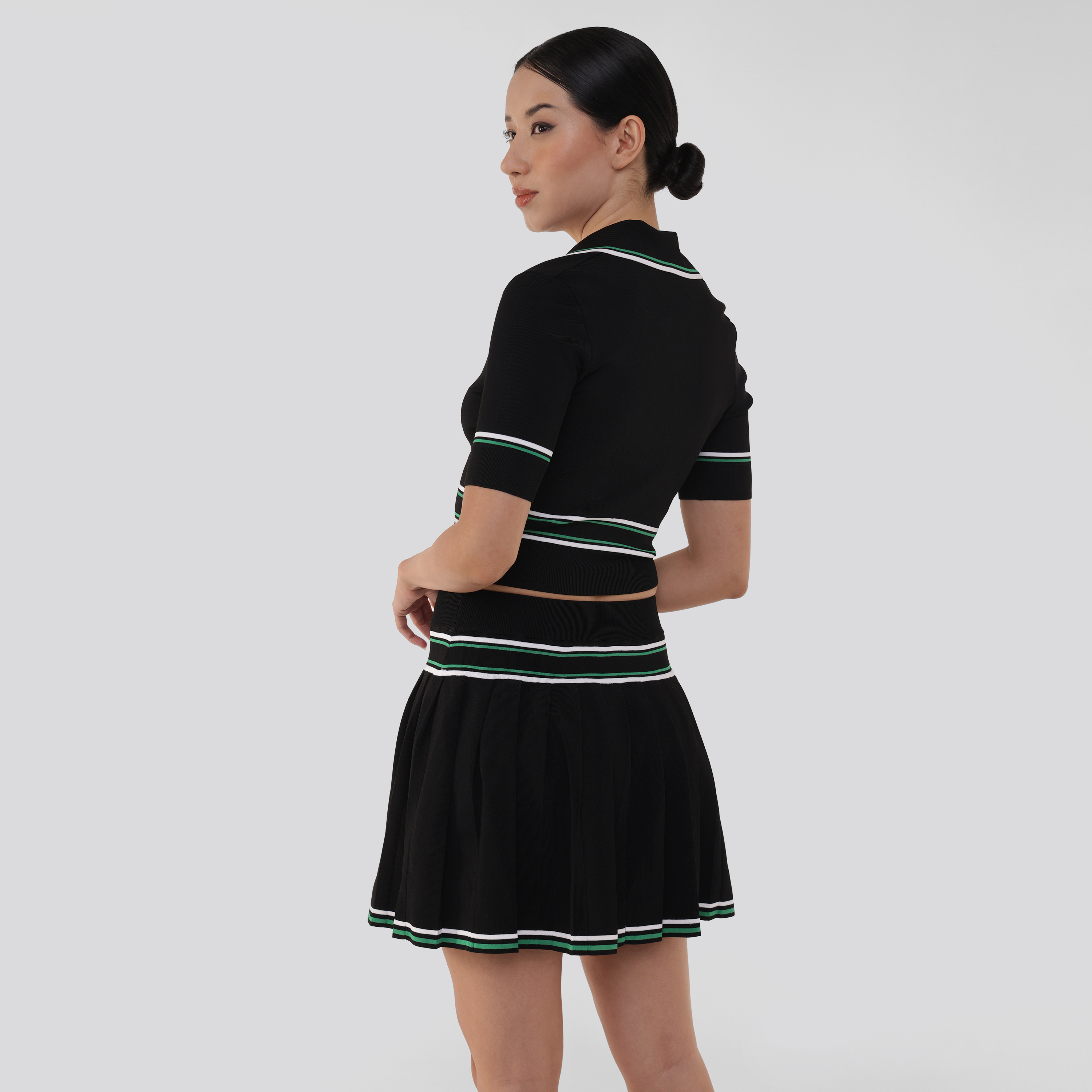 Falda Negra Casablanca Patch Logo