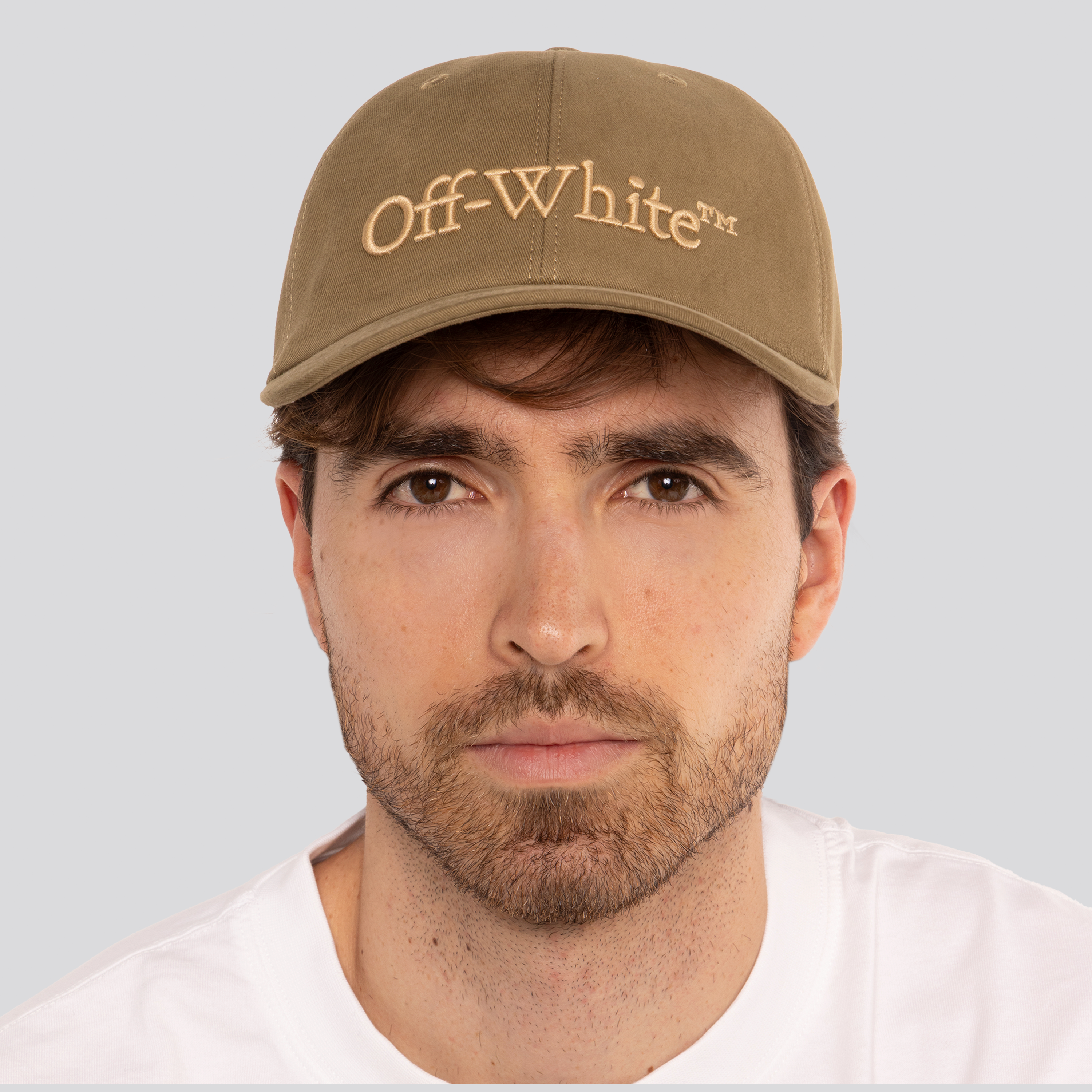 Gorra Café Off-White Logo