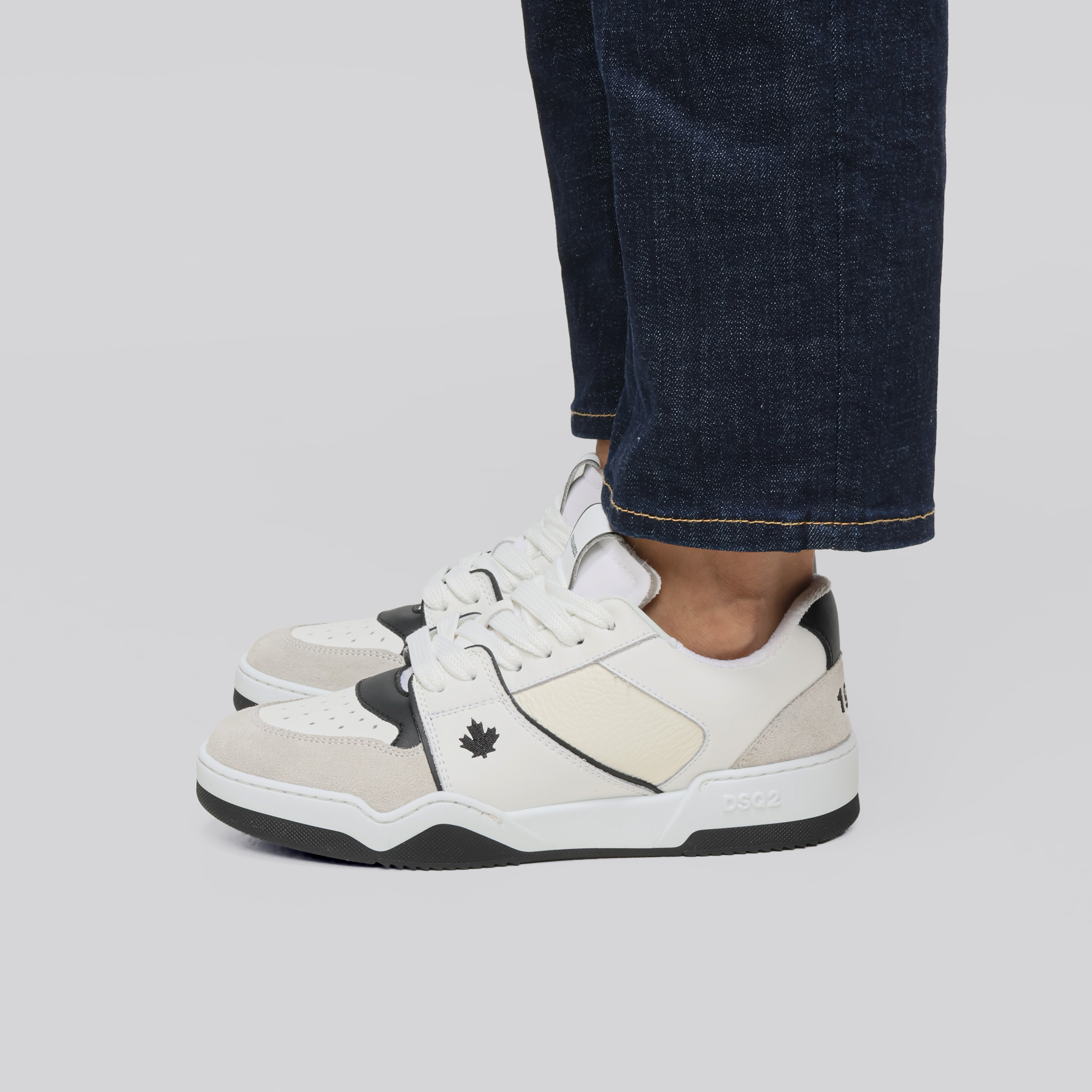 Sneakers Blancos Negro Dsquared2 Spiker
