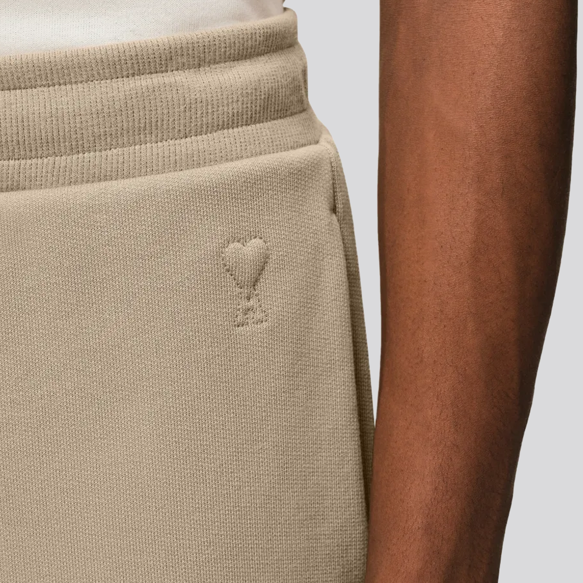 Short Beige Ami Paris Coeur