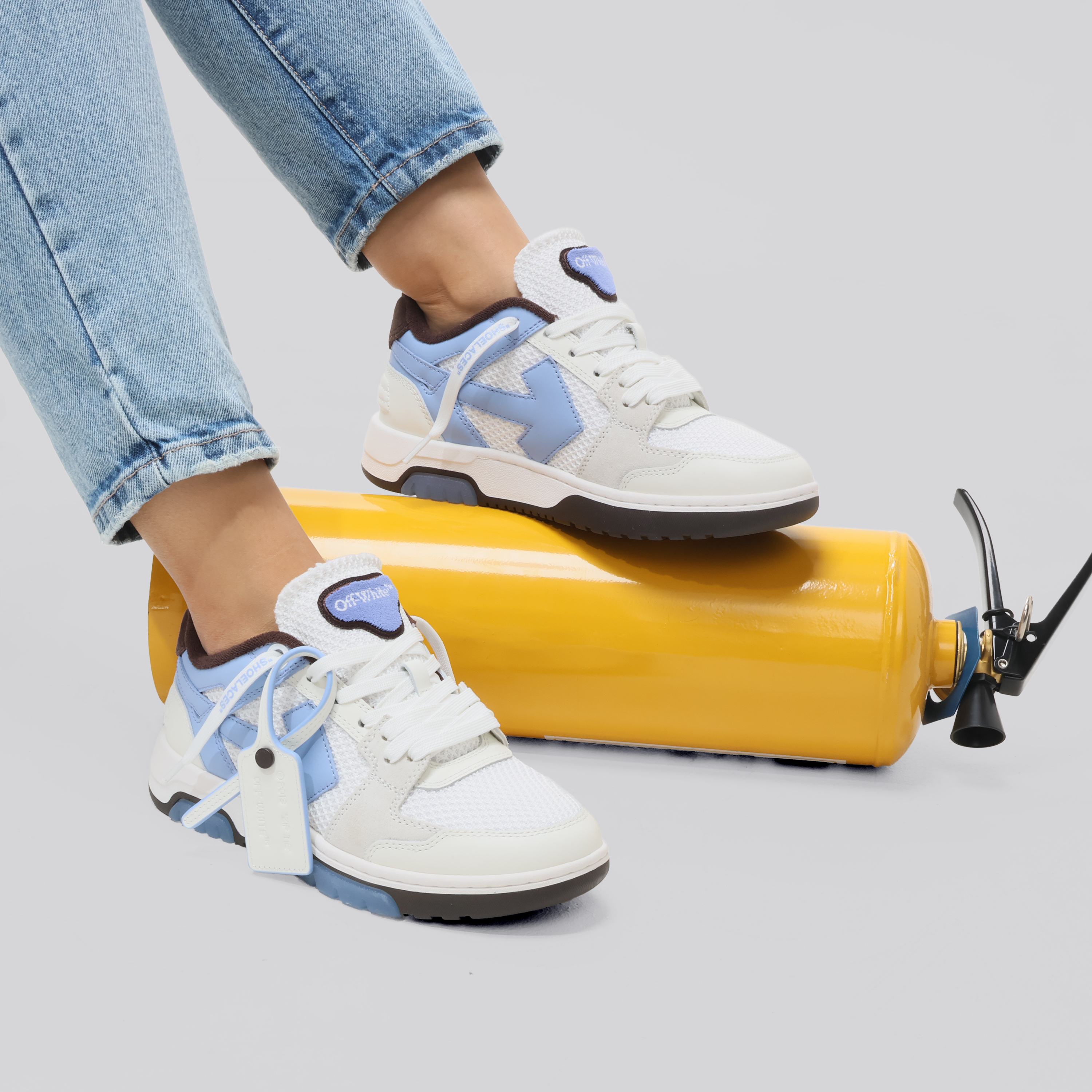 Sneakers Azules Slim "OOO" Dusty Blue - White