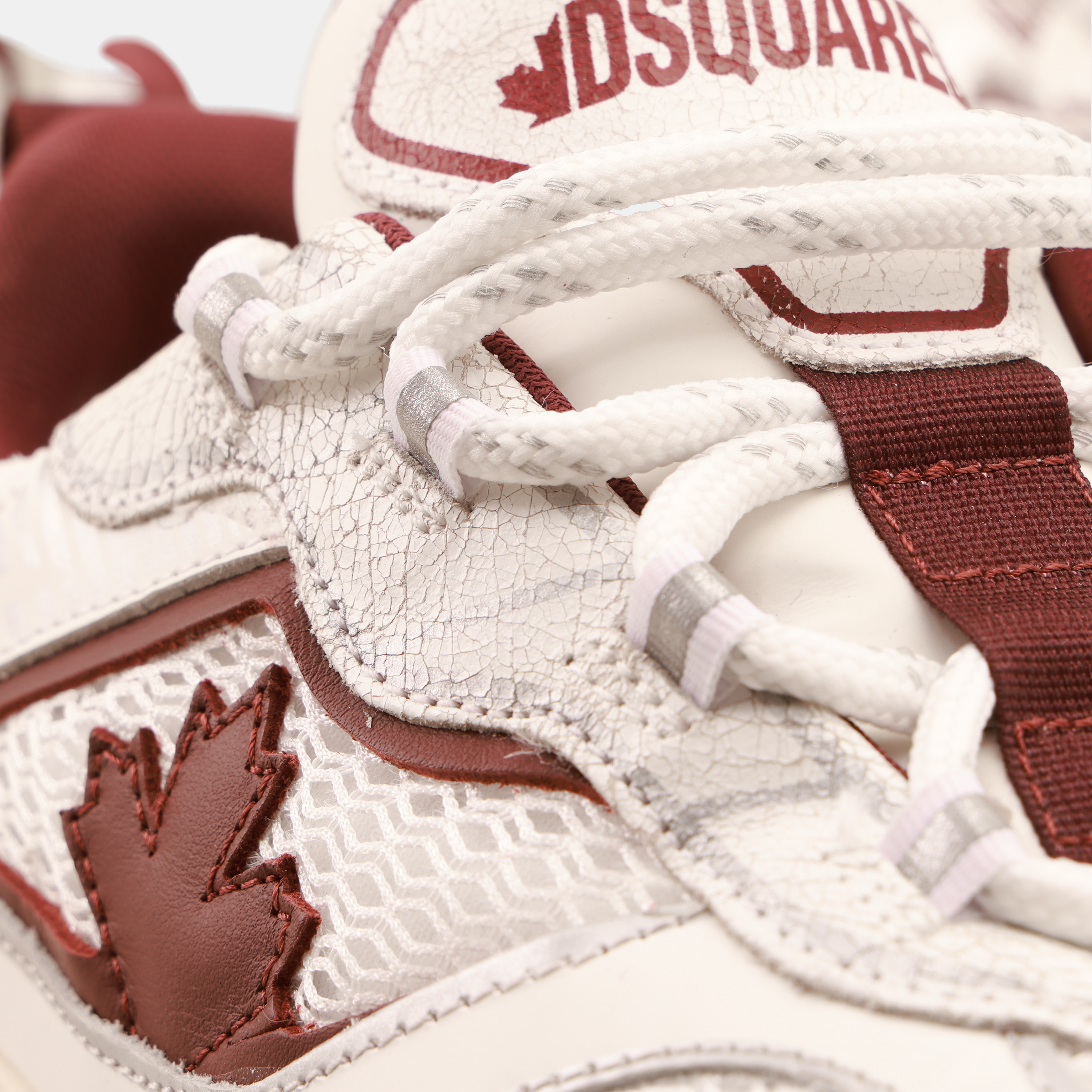 Sneakers Blancos Dsquared2 Detailed Leaf