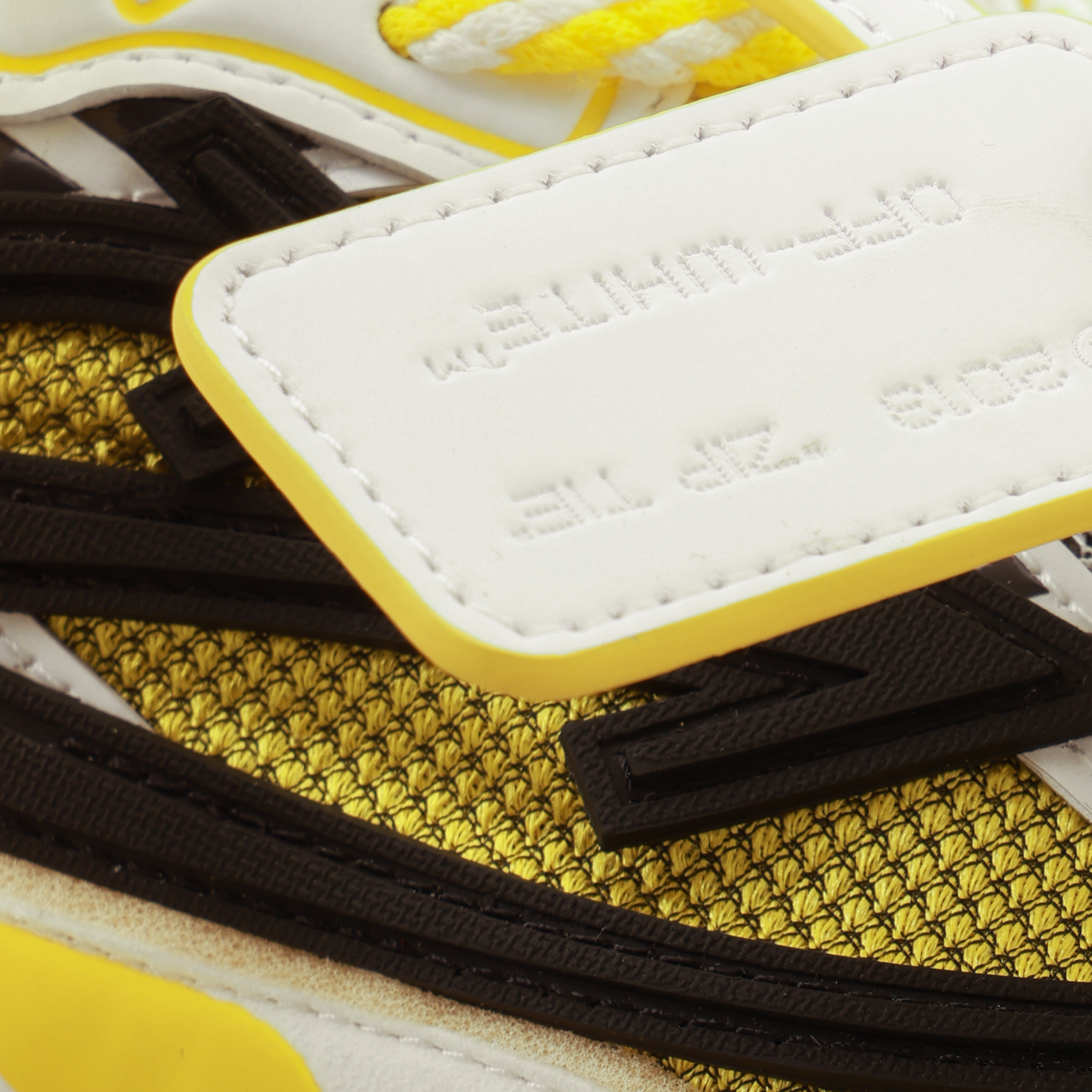 Sneakers Amarillo Off-White Be Right Back