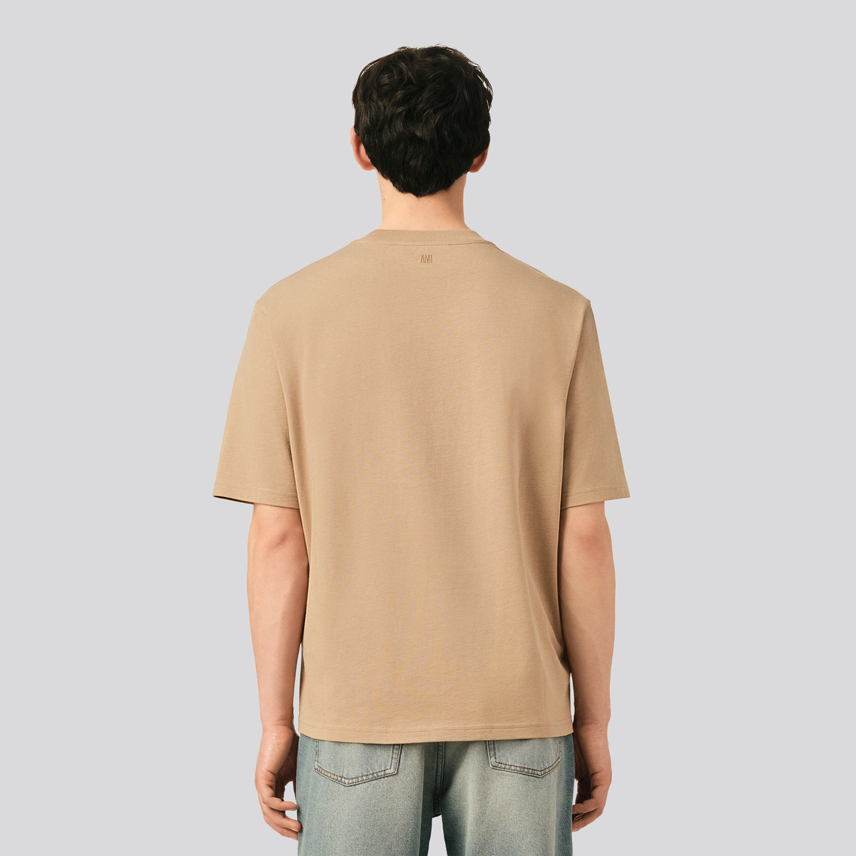 Camiseta Beige Ami Paris Coeur