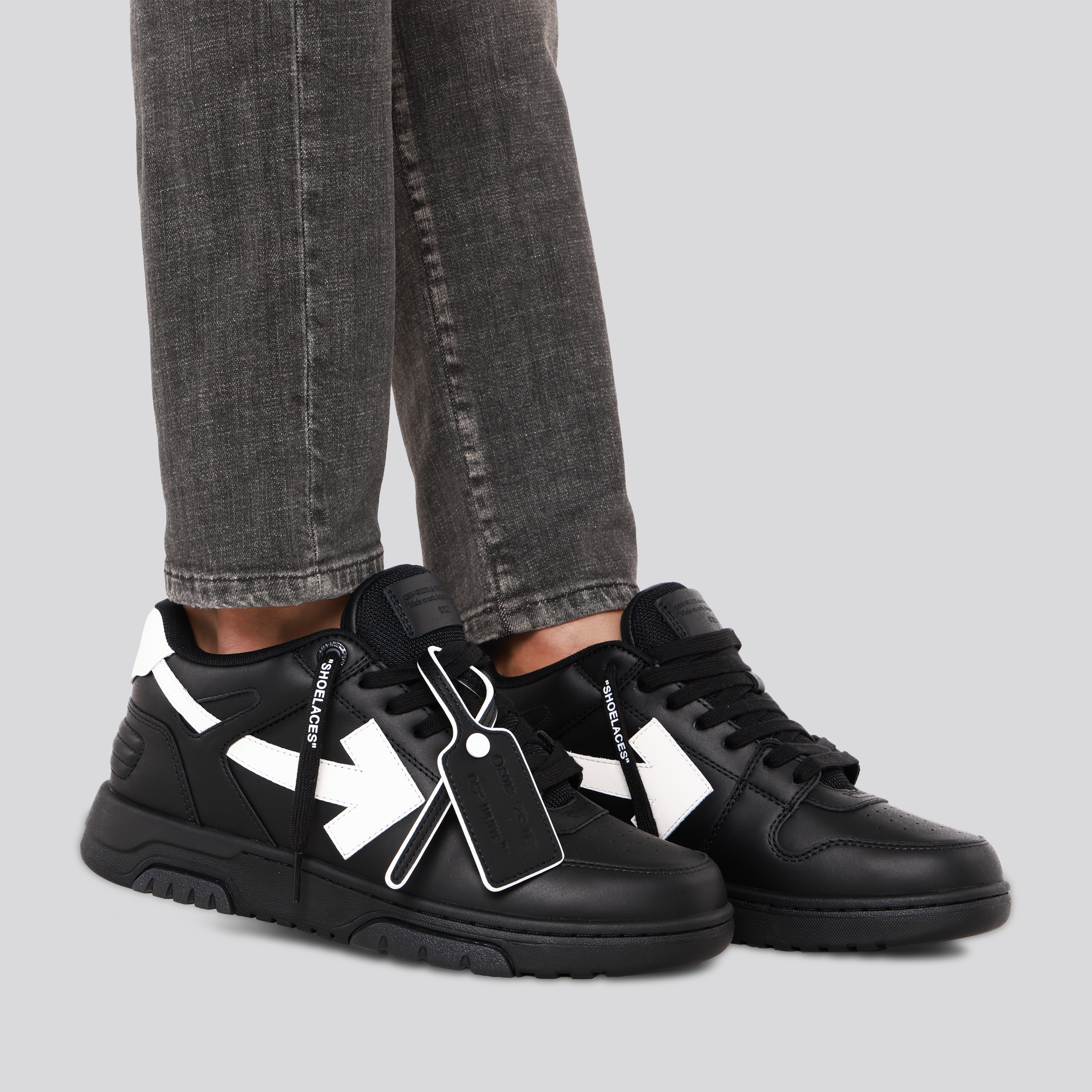 Sneakers Negros Off-White OOO