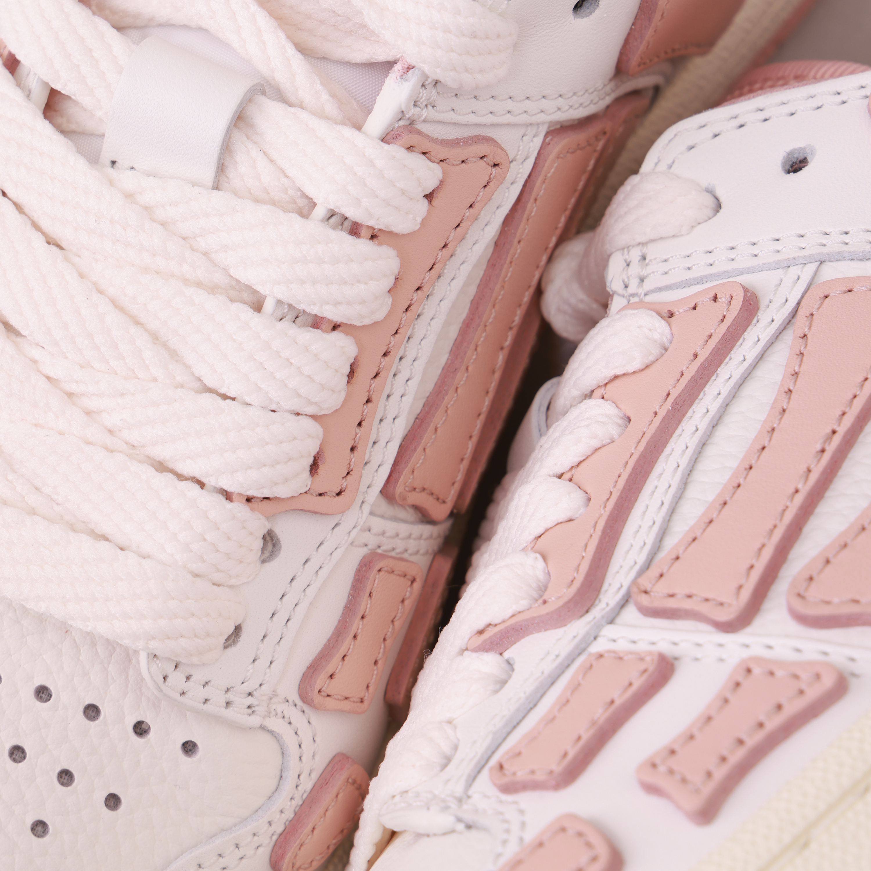 Sneakers Rosados AMIRI Crystal Satin Skel Top Low