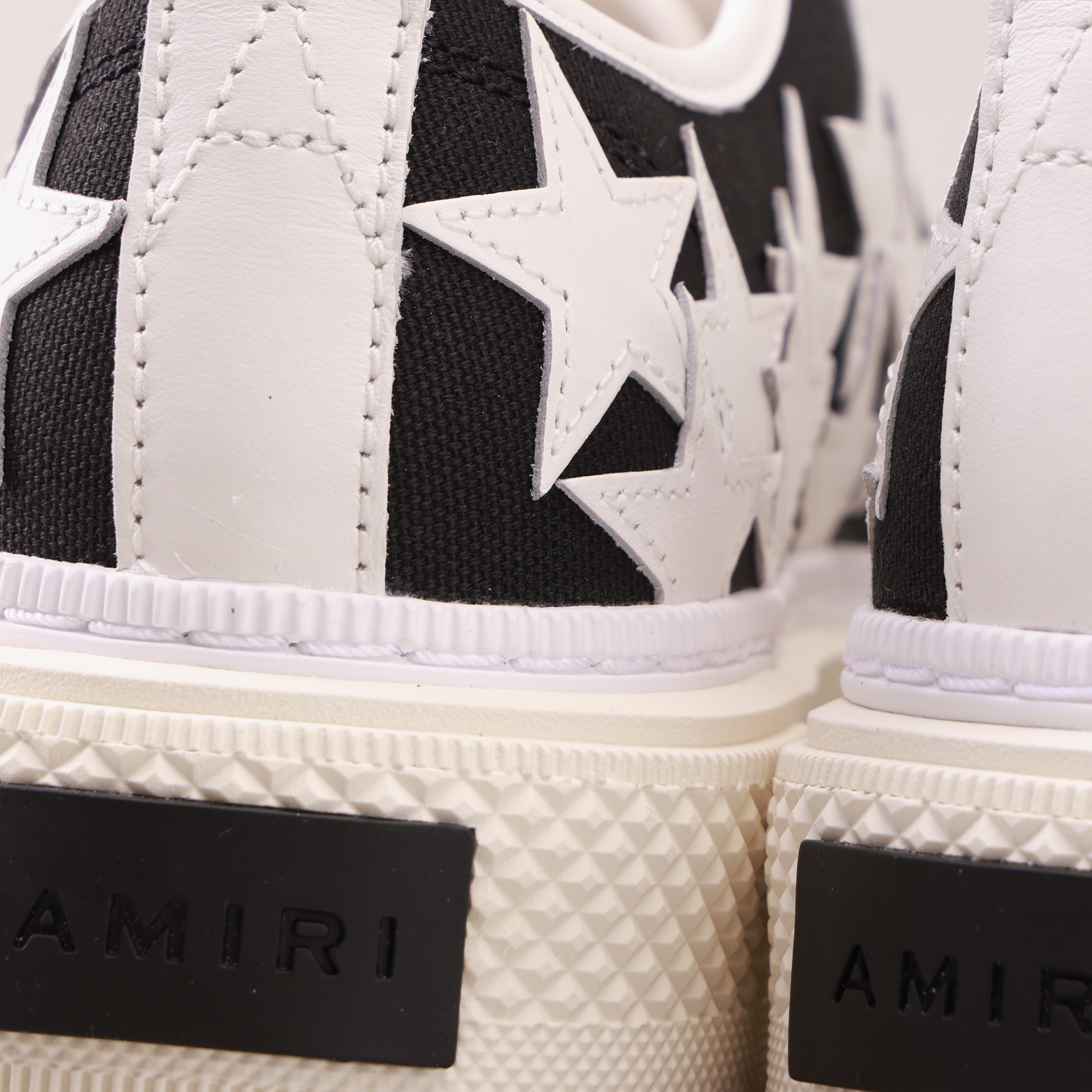 Sneakers Blancos AMIRI Stars Court