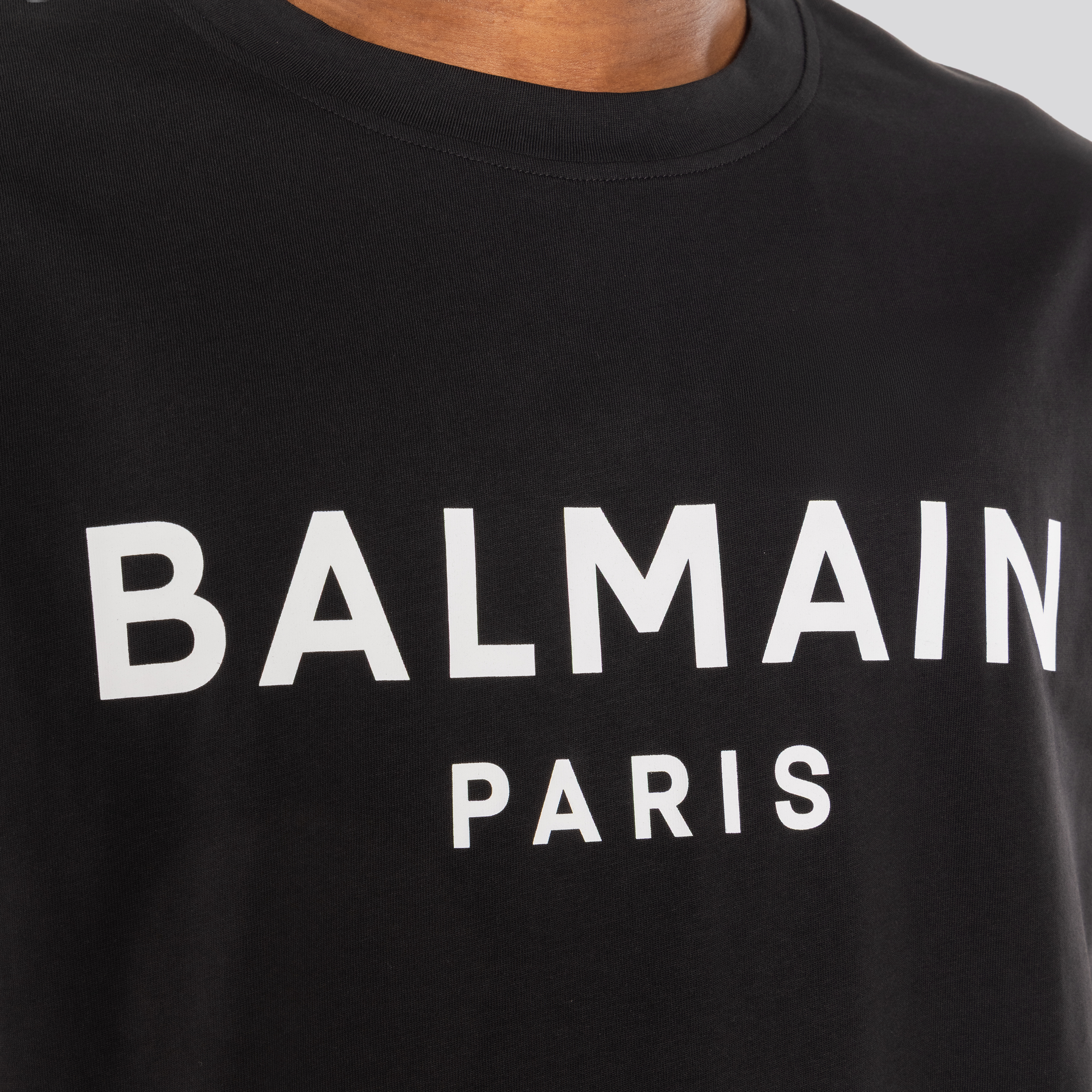 Camiseta Negra Balmain Paris Logo