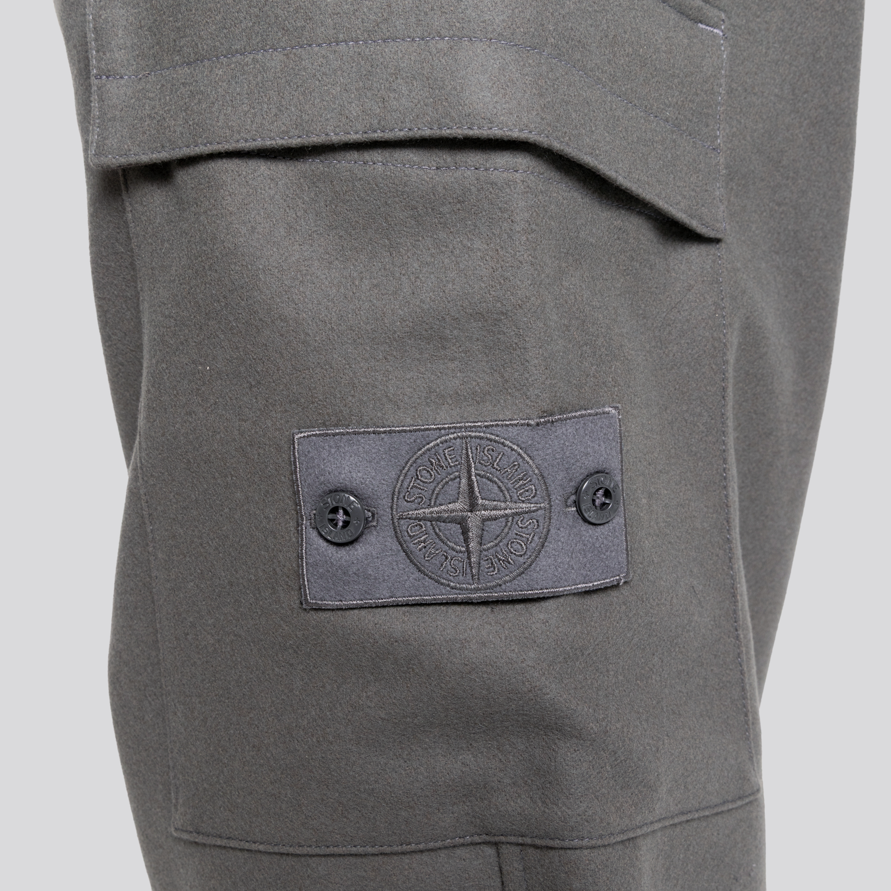Pantalón Gris Stone Island Ghost