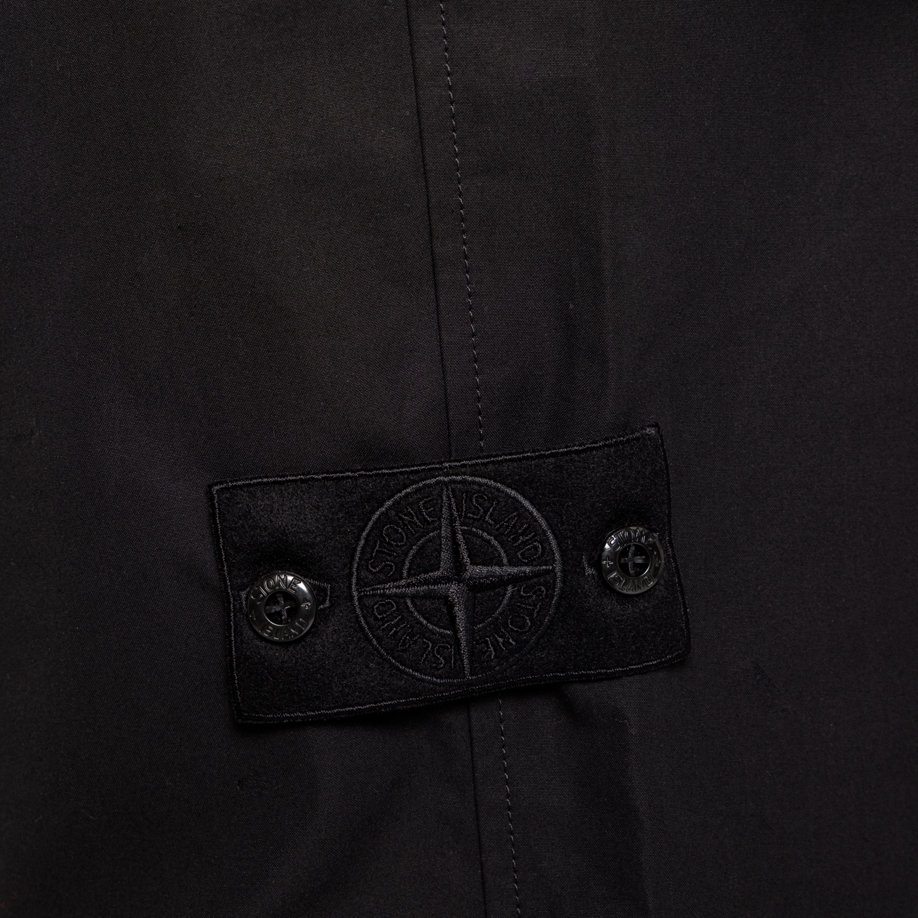 Pantalón Negro Stone Island Side Pocket Ghost