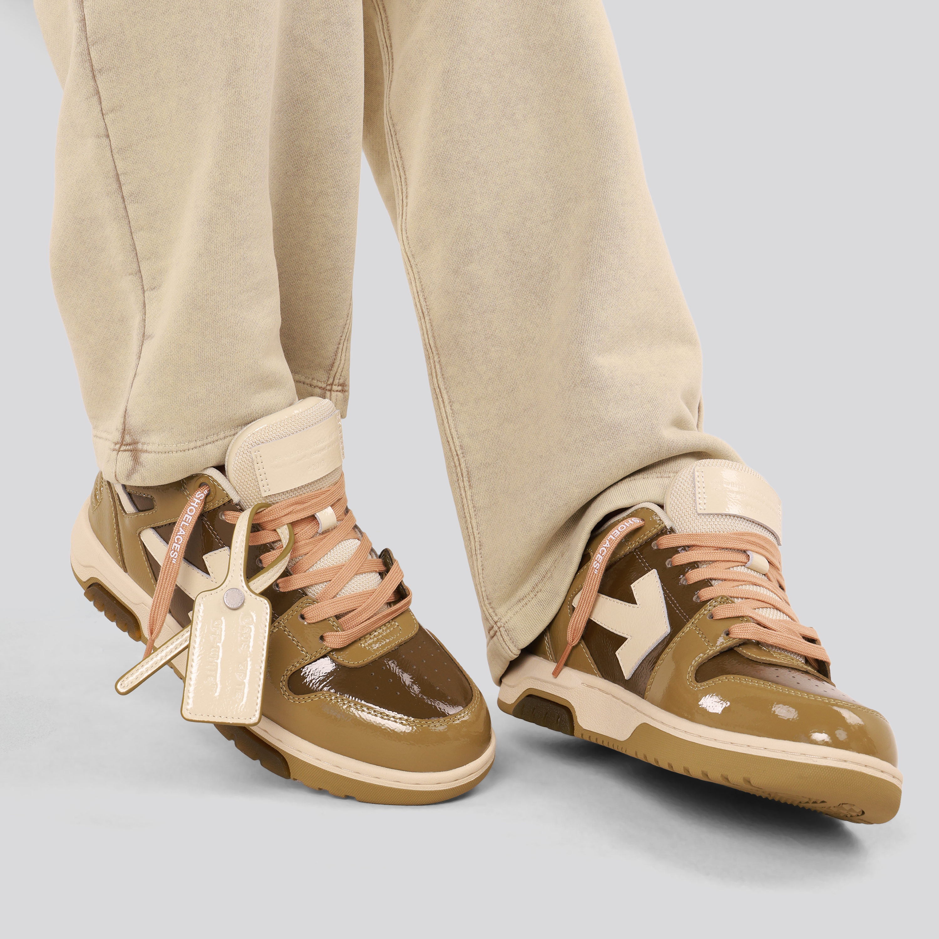 Sneakers Verde Off-White “OOO” Patent Leather
