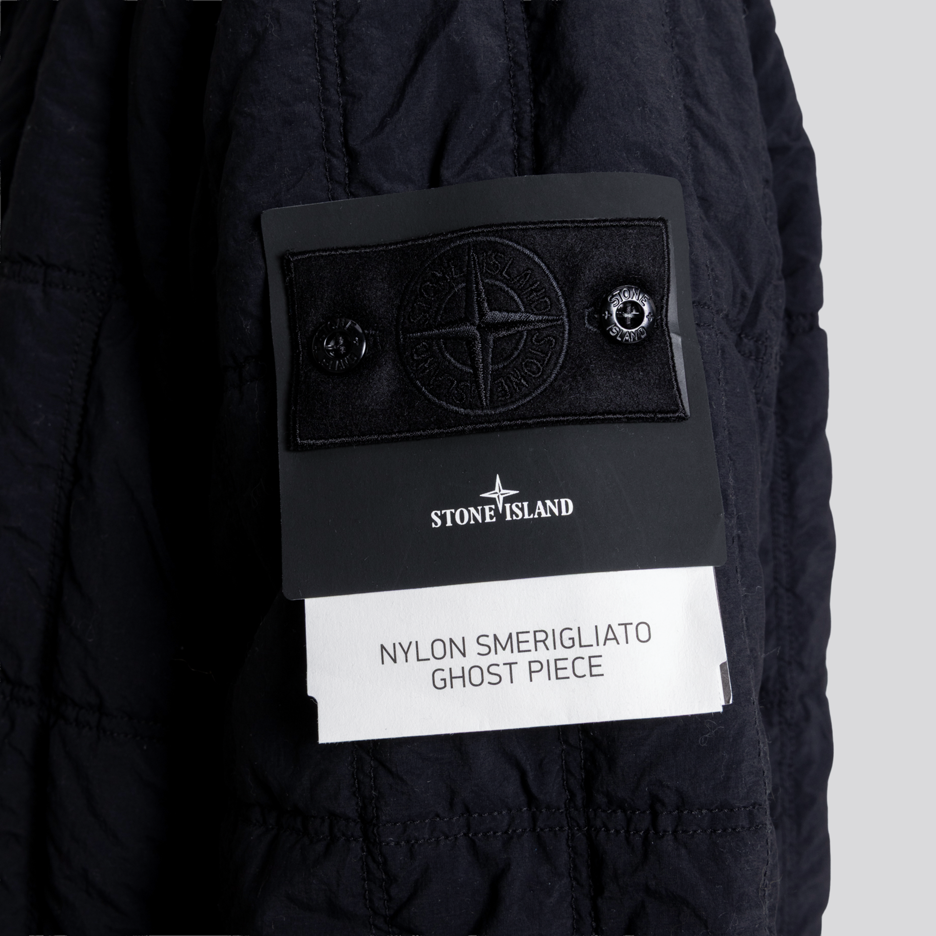 Chaqueta Negra Stone Island Ghost