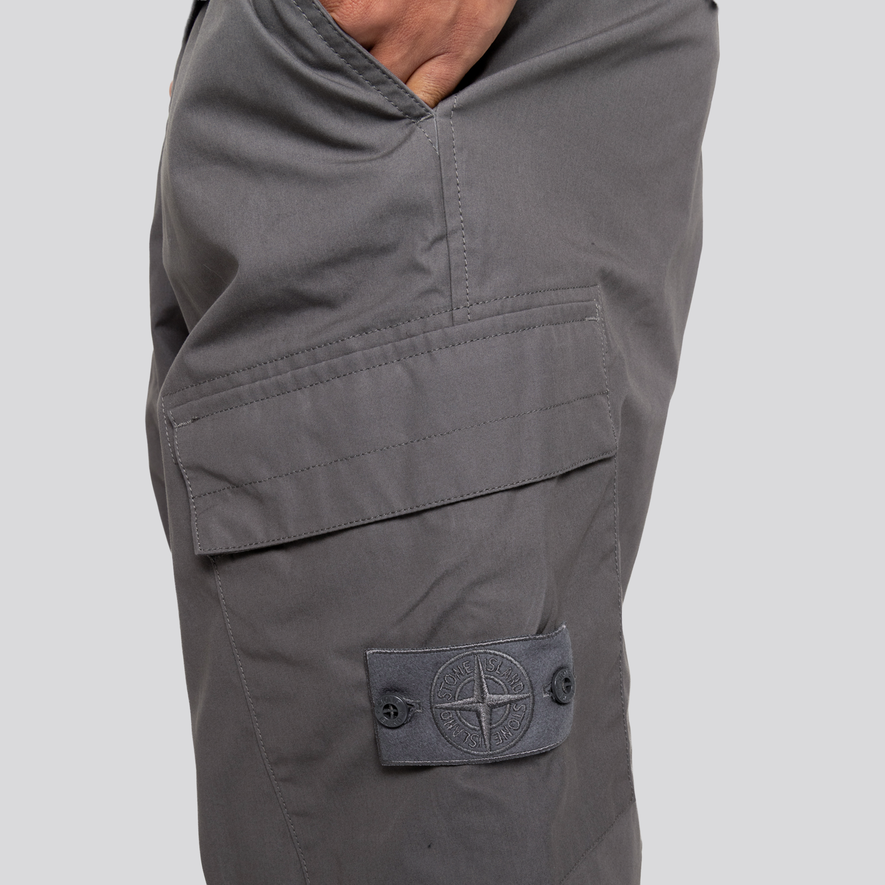 Pantalón Gris Stone Island Ghost