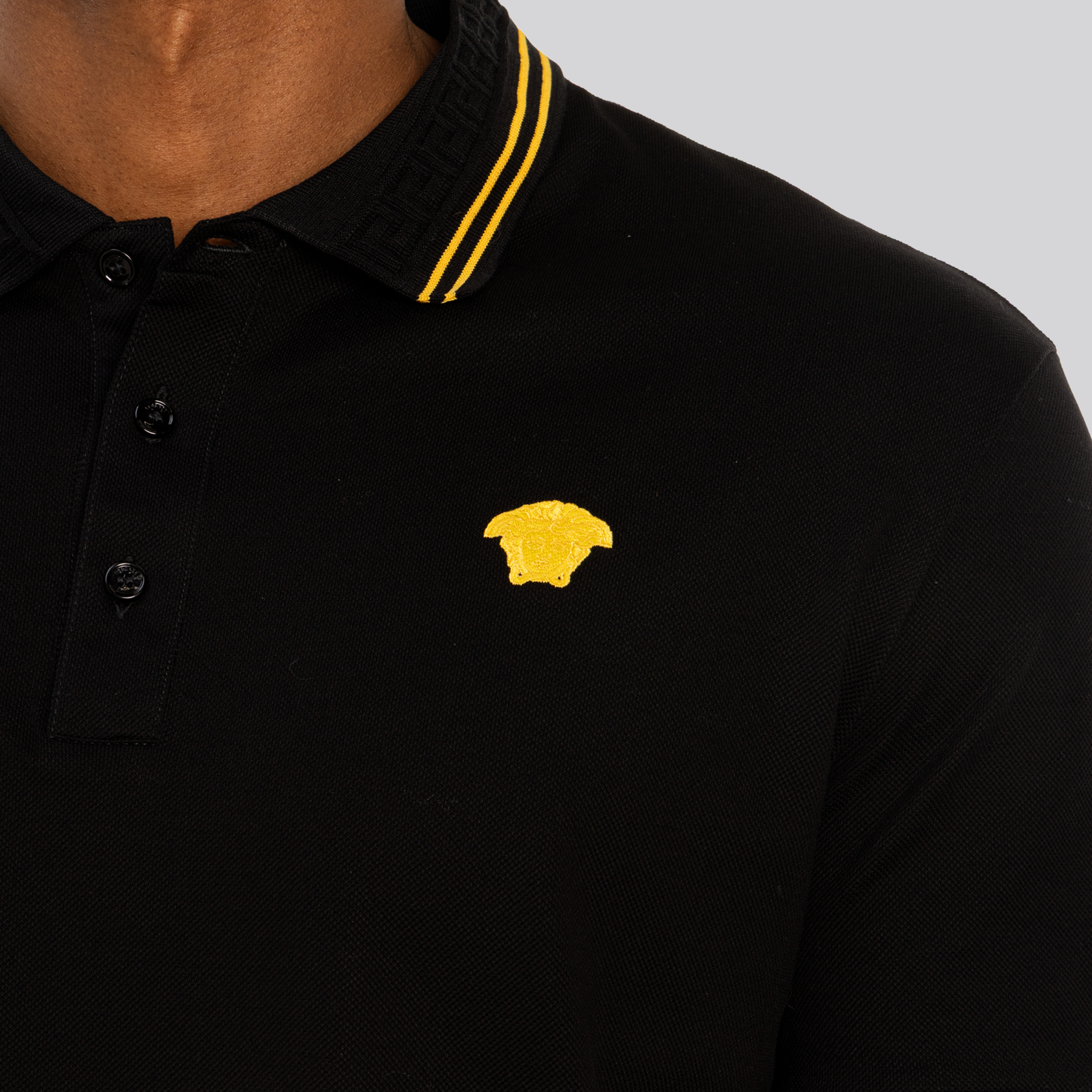 Camiseta Tipo Polo Negra Versace Medusa