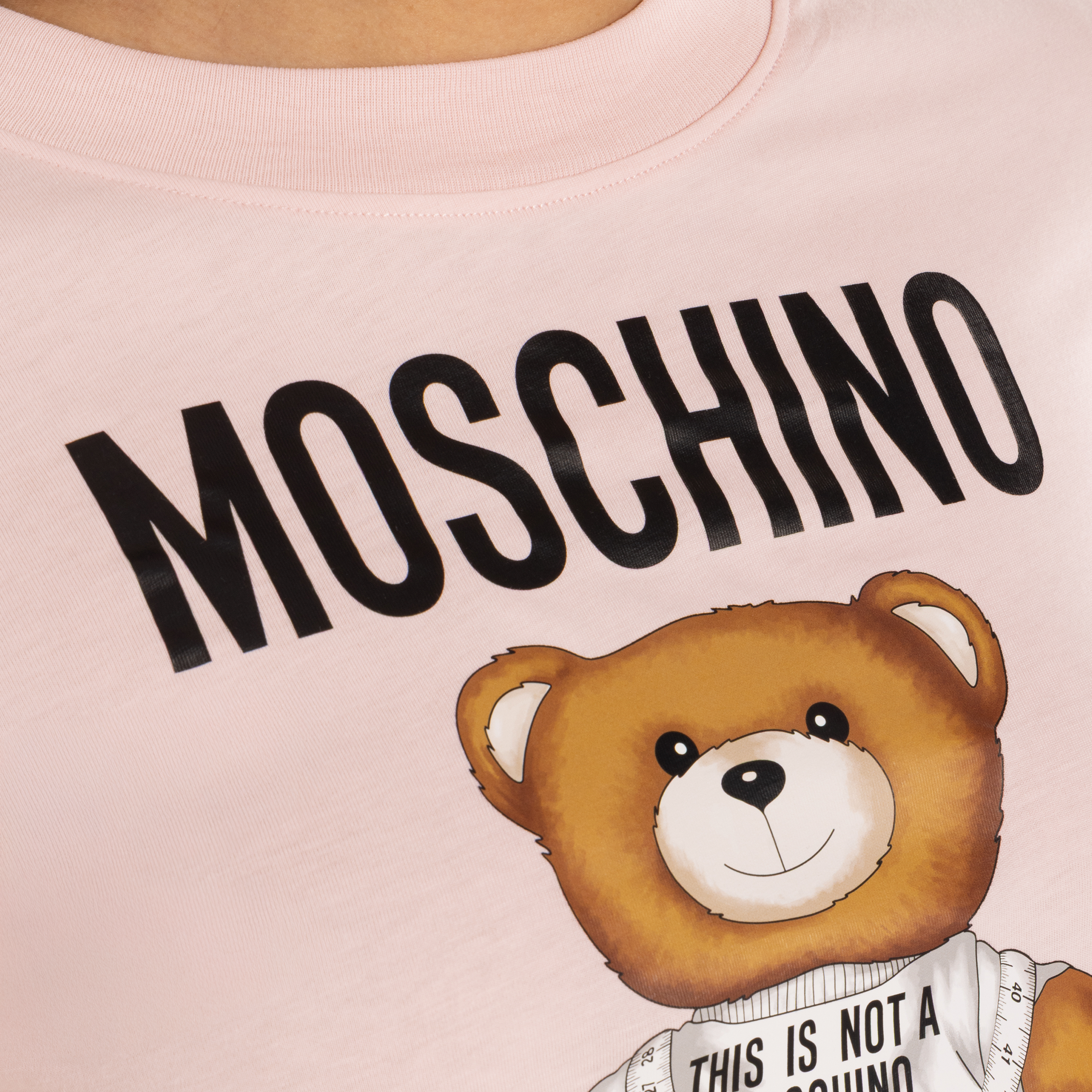 Camiseta Rosada Moschino Taylor Toy