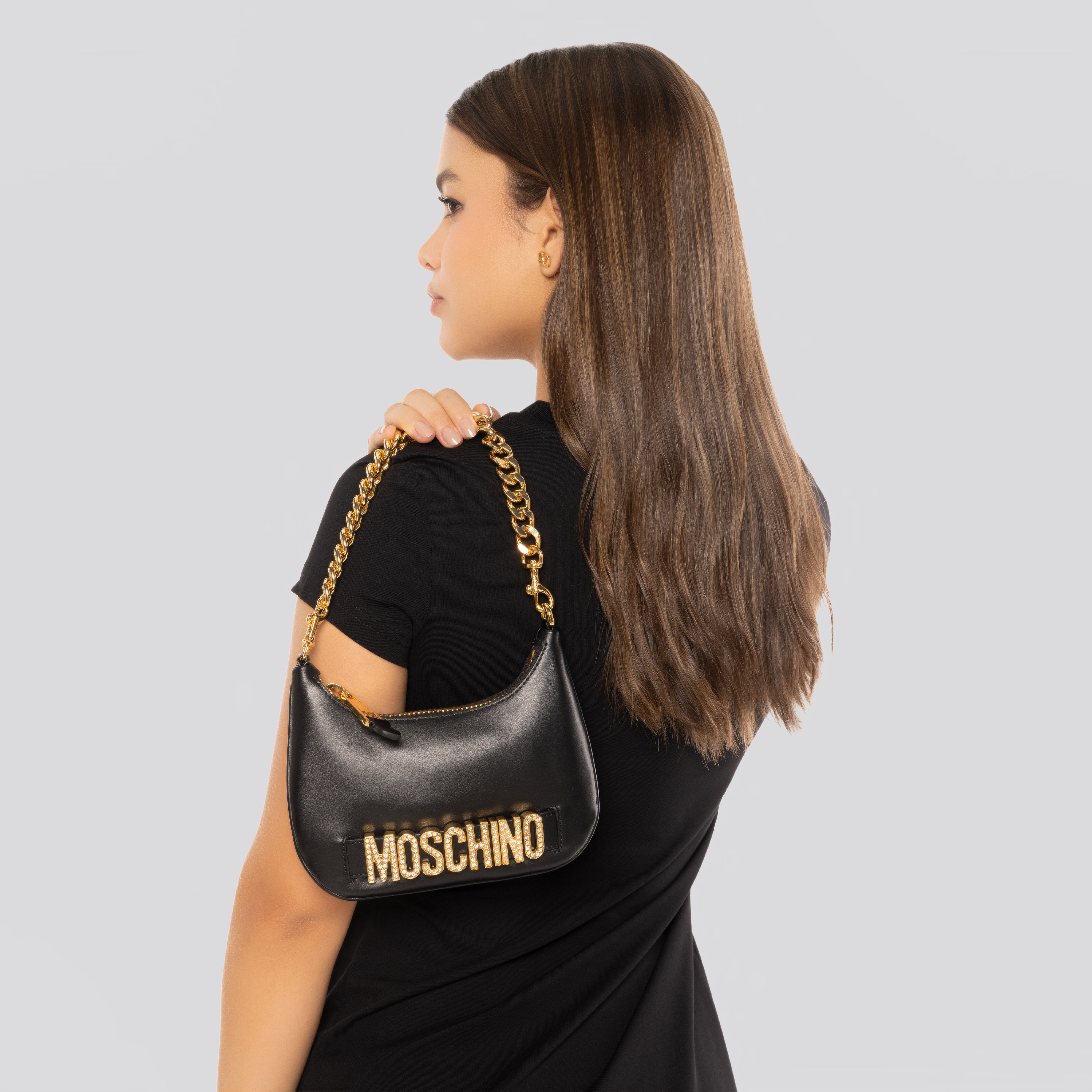 Cartera Negra Moschino Gold Logo