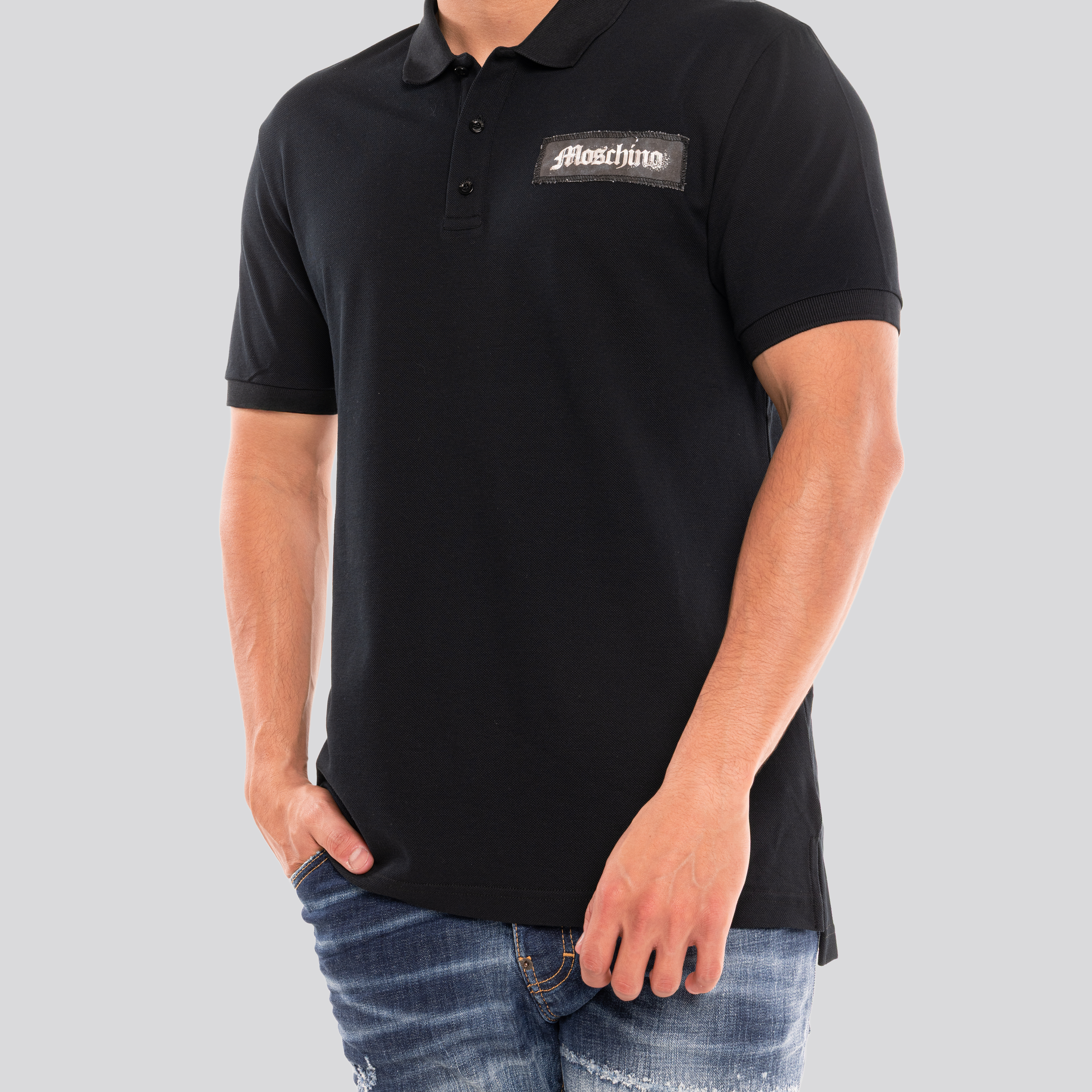 Camiseta Tipo Polo Negra Moschino Chest Logo