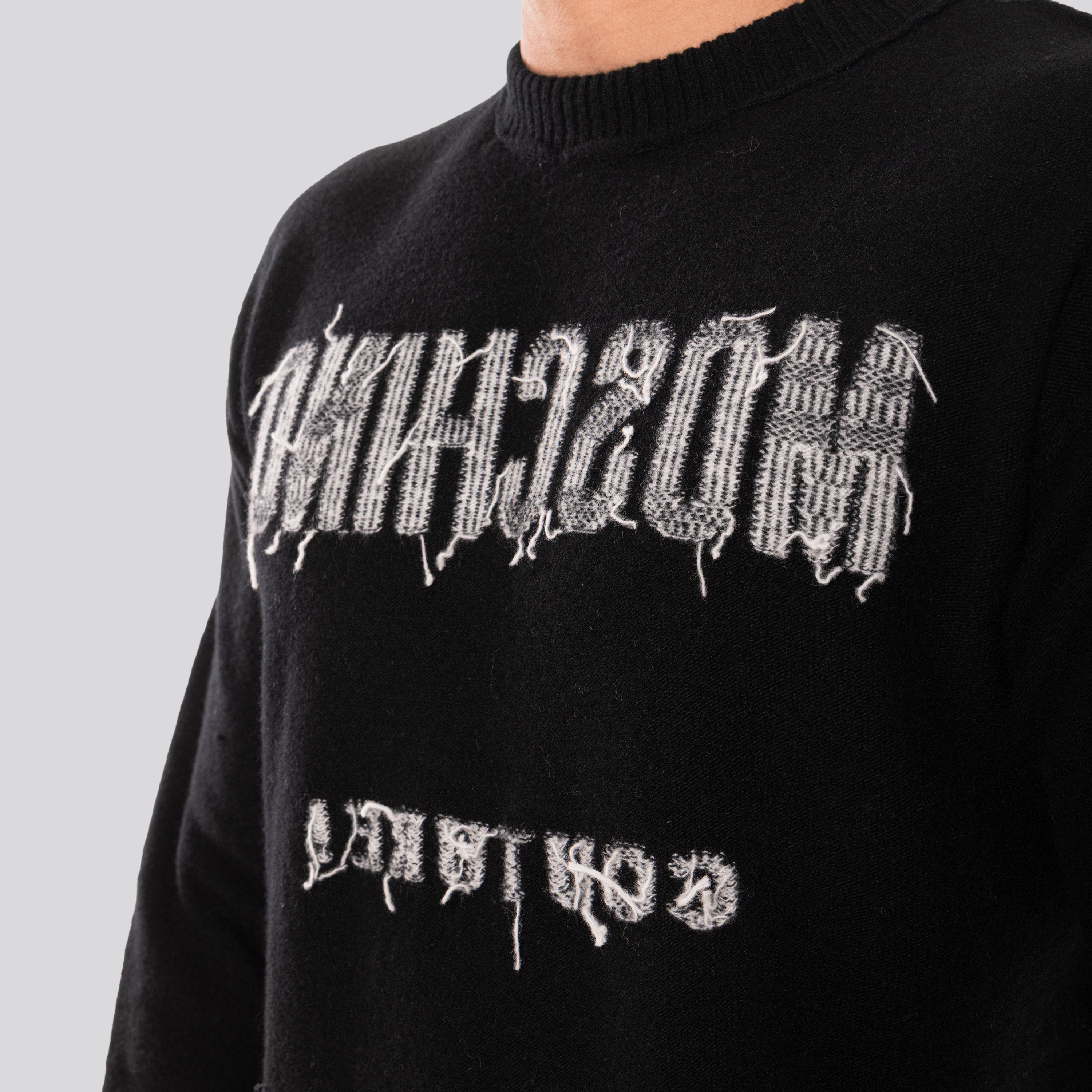 Buzo Negro Moschino Couture Embroidered