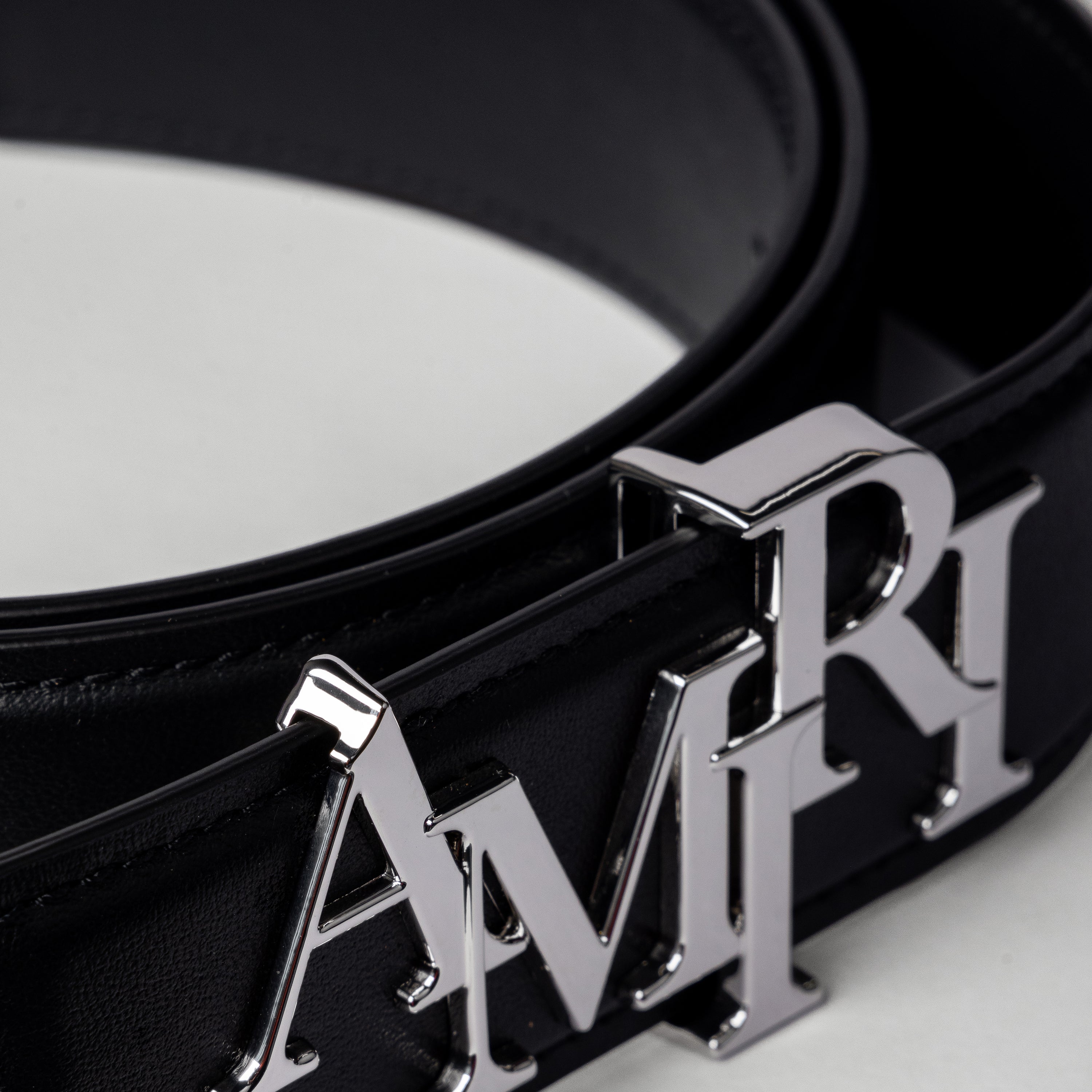 Cinturón Negro AMIRI 4 Cm Staggered