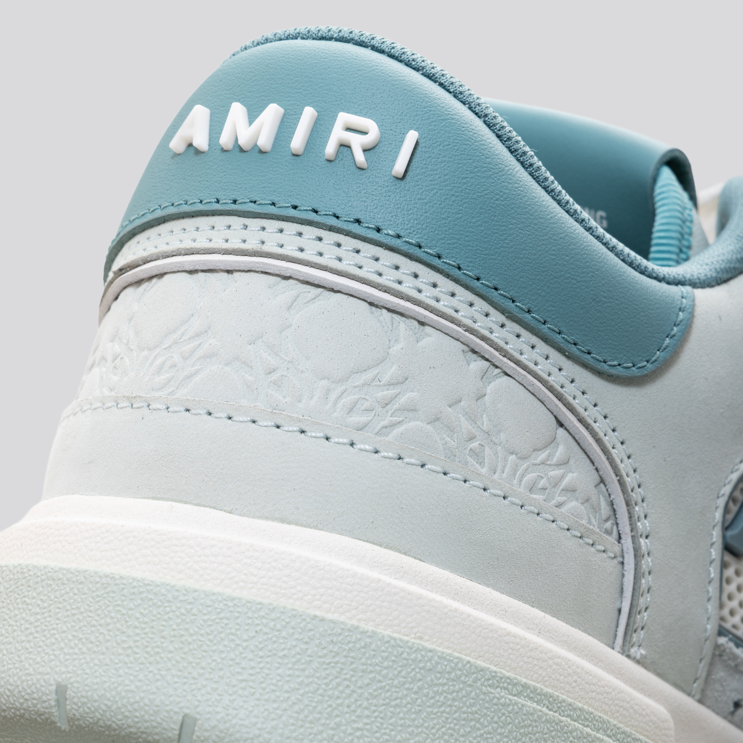 Sneakers Rosados AMIRI Classic Low