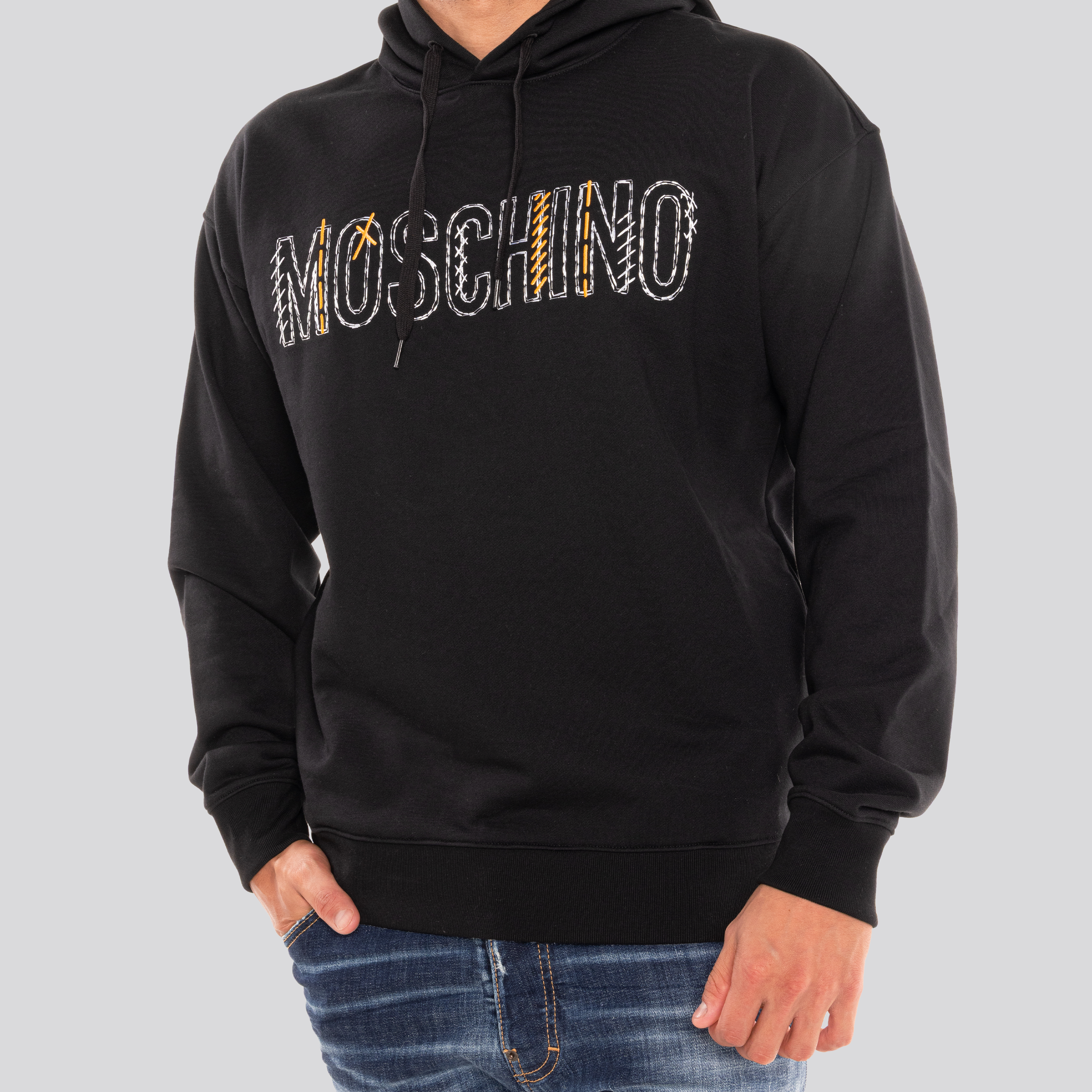 Buzo Negro Moschino Logo