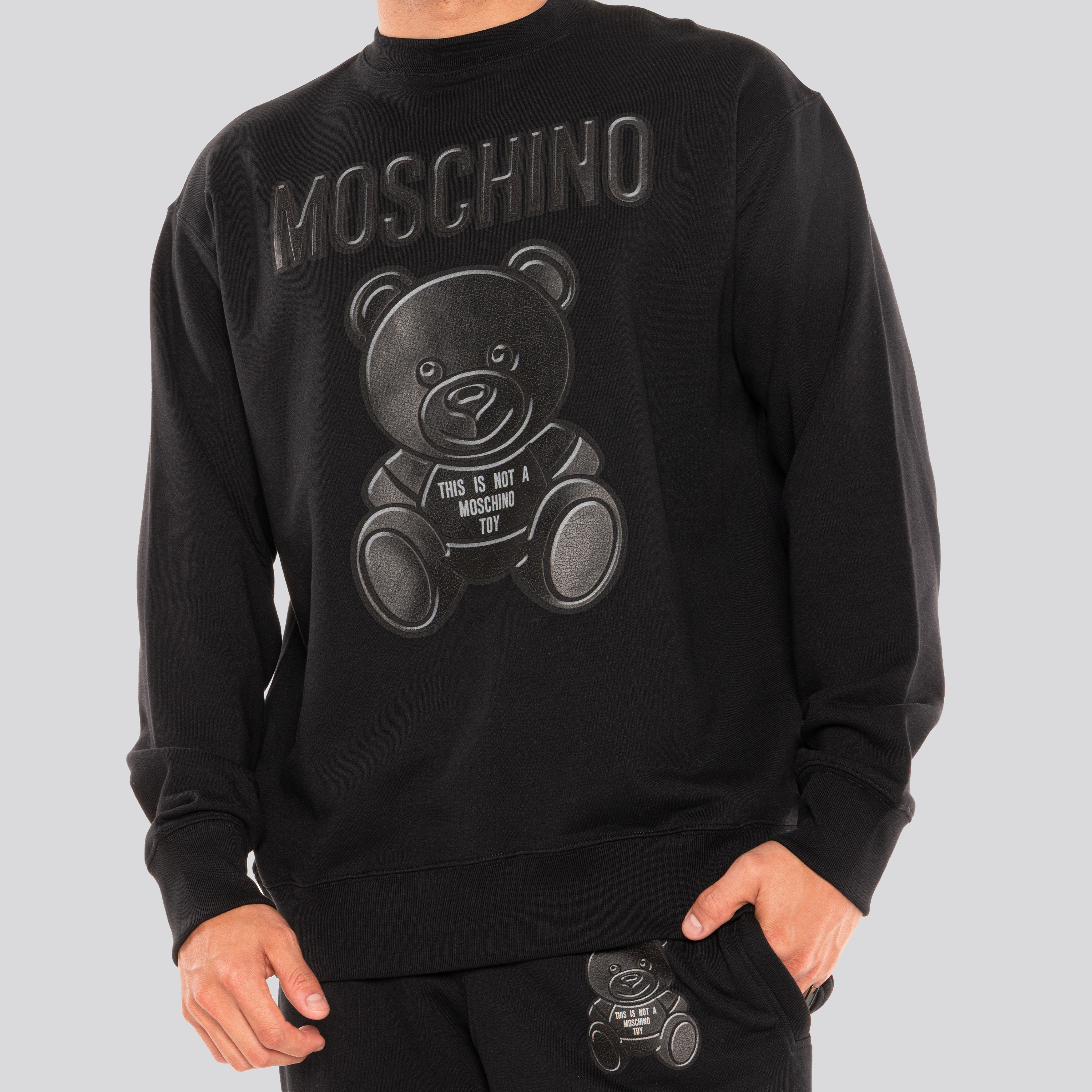 Buzo Negro Moschino Teddy