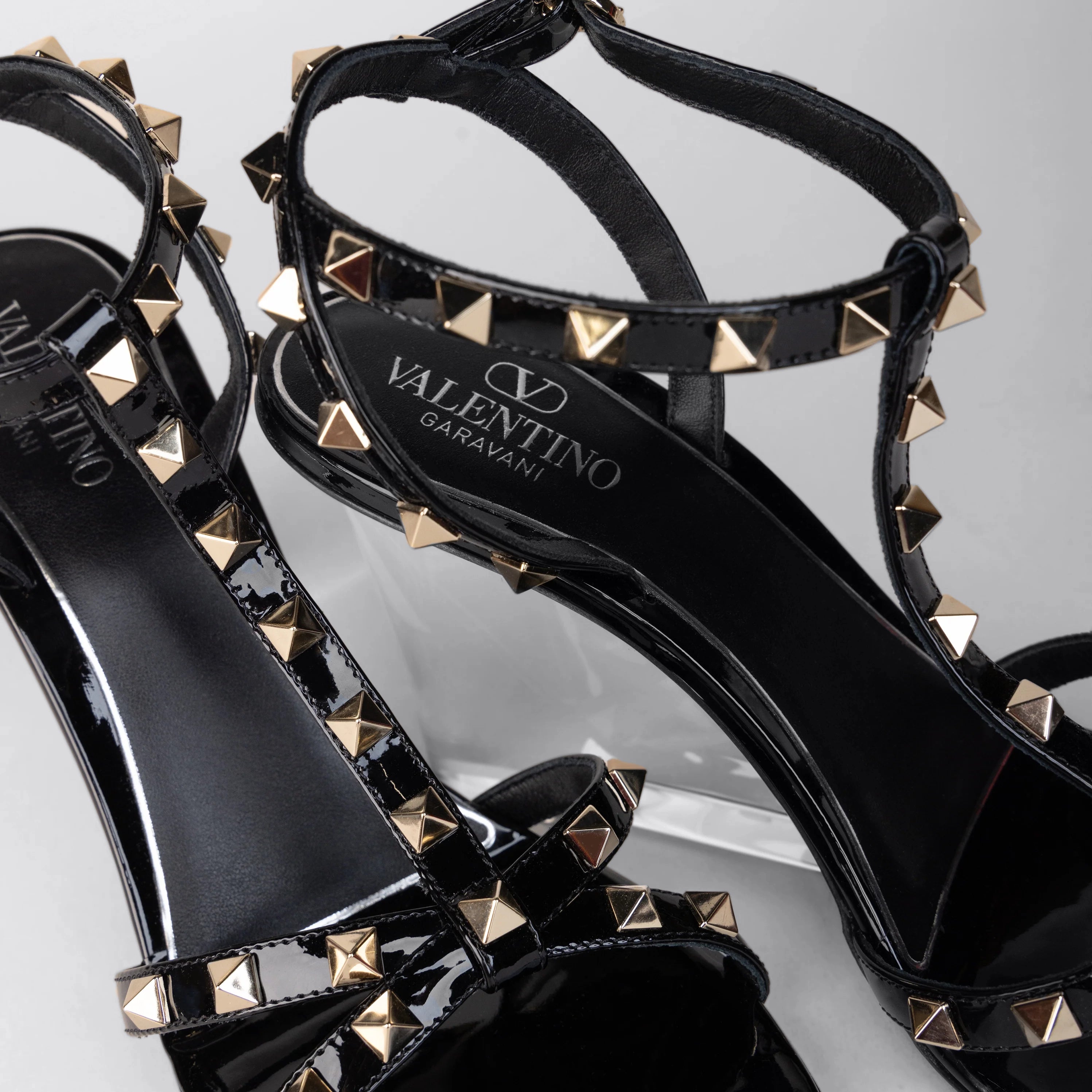 Sandalias de Tacón Negras Transparente Valentino Rockstud 90 mm