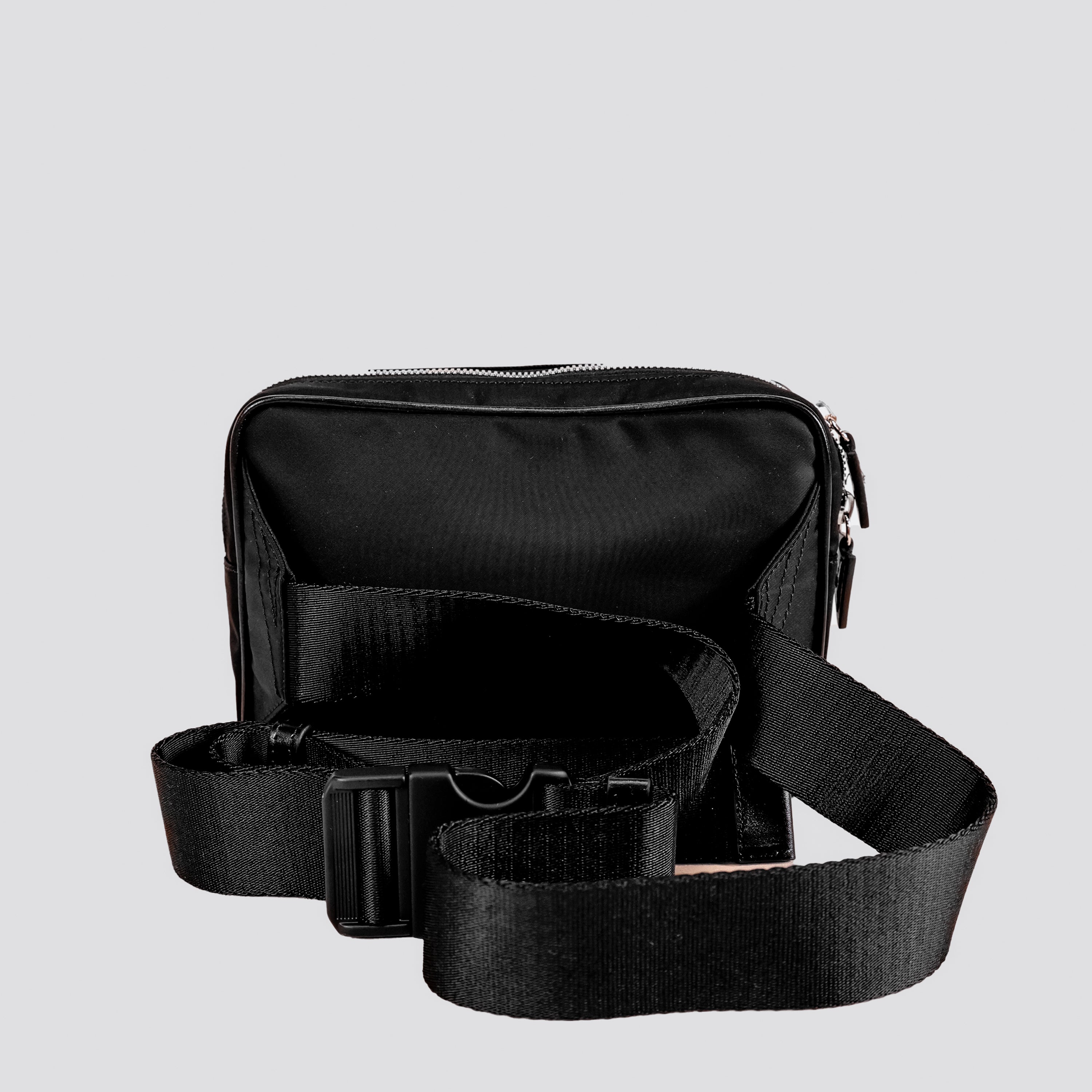 Bolso Negro Versace La Medusa Nylon