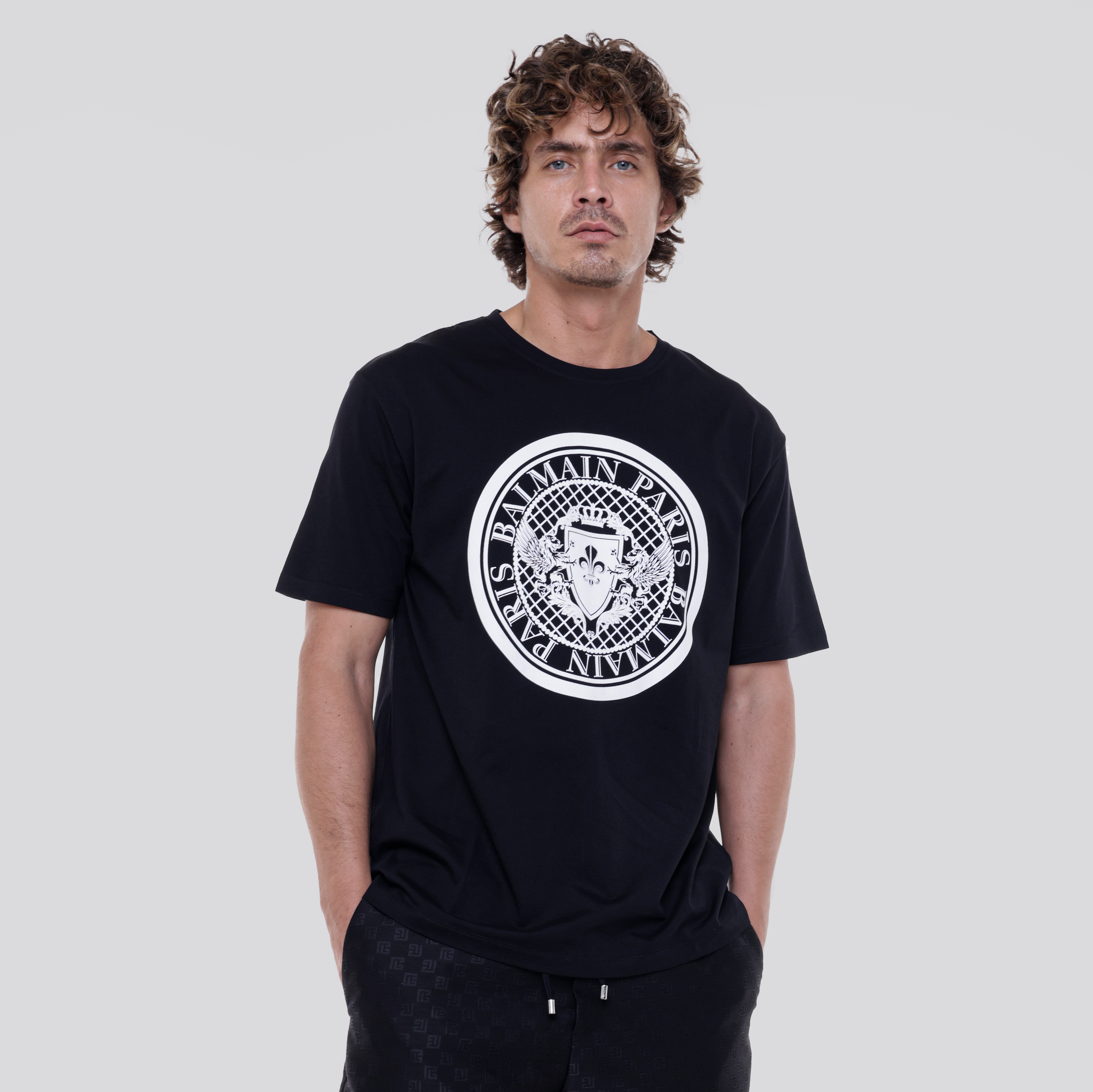 Camiseta Negra Balmain Coin Flock