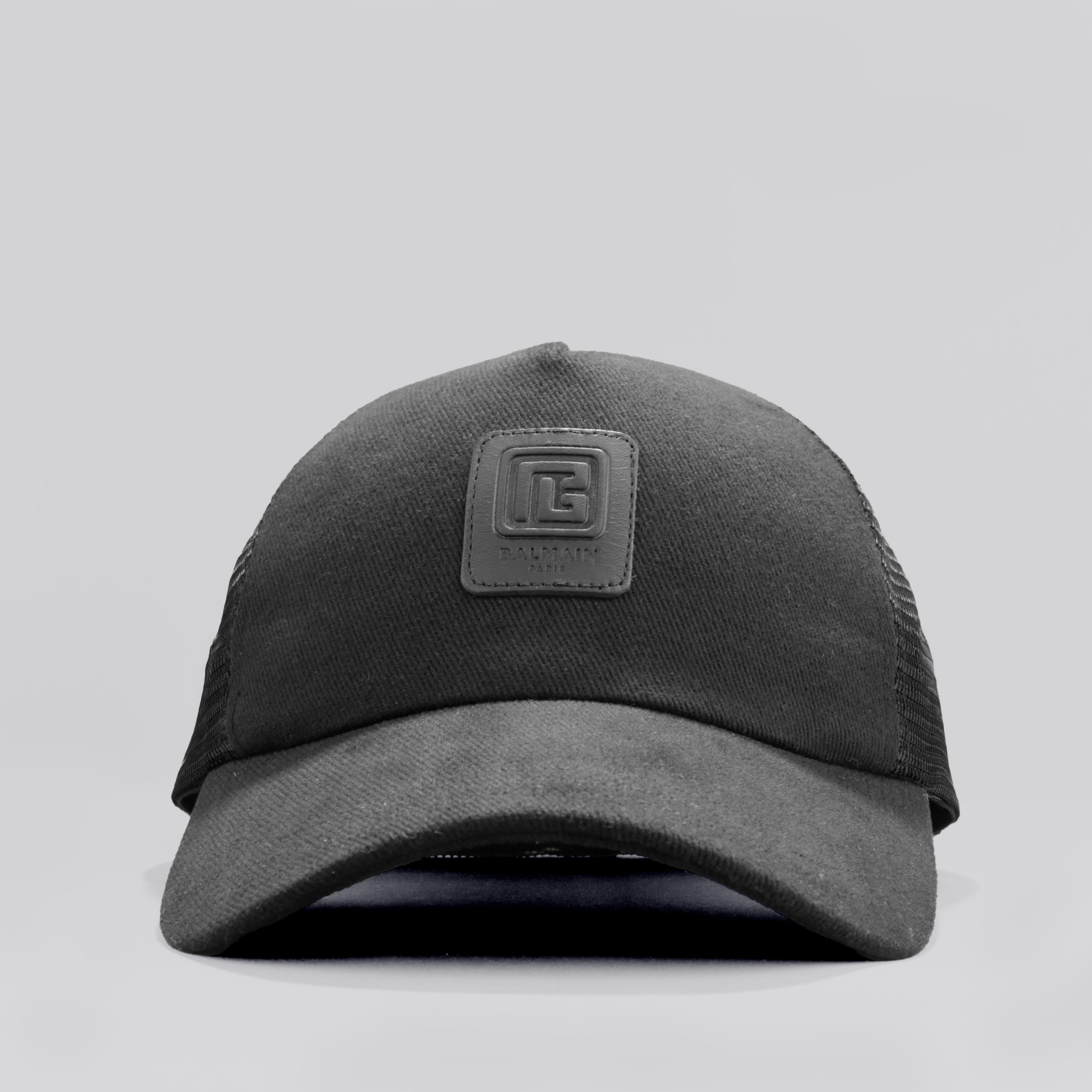 Gorra Negra Balmain Patch Logo