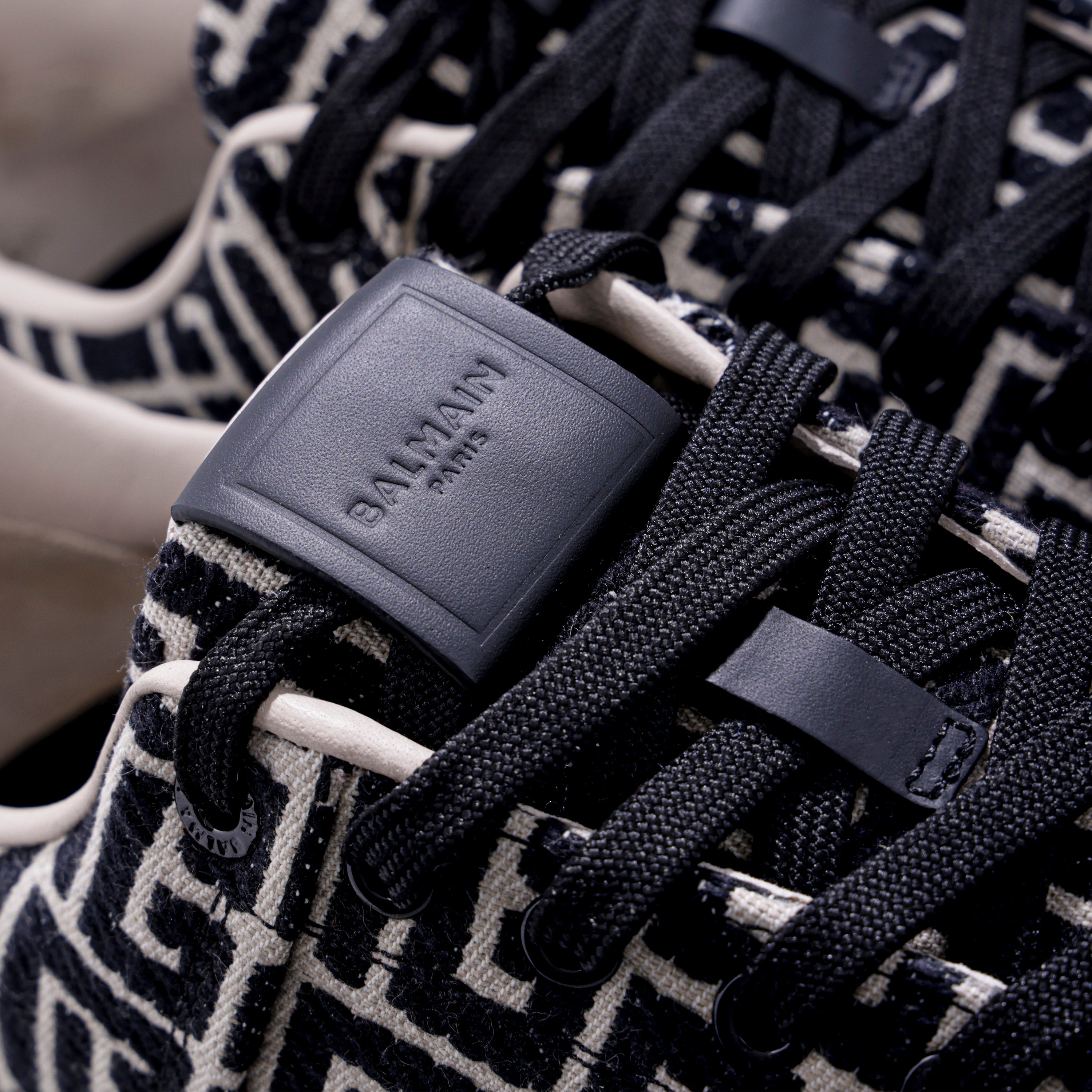 Sneakers Negros Balmain B-Court Monogram Jacquard