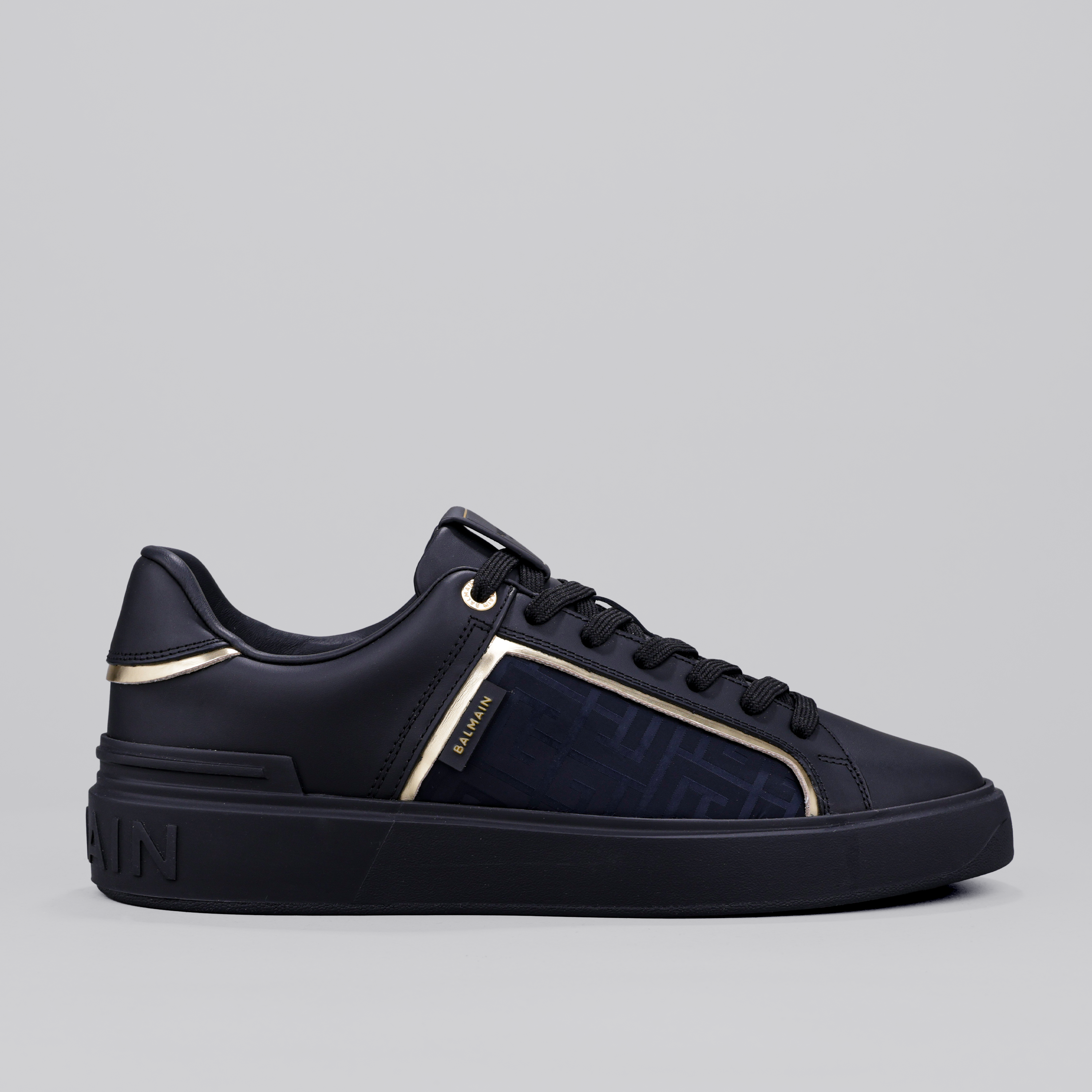 Sneakers Negros Balmain B-Court Monogram