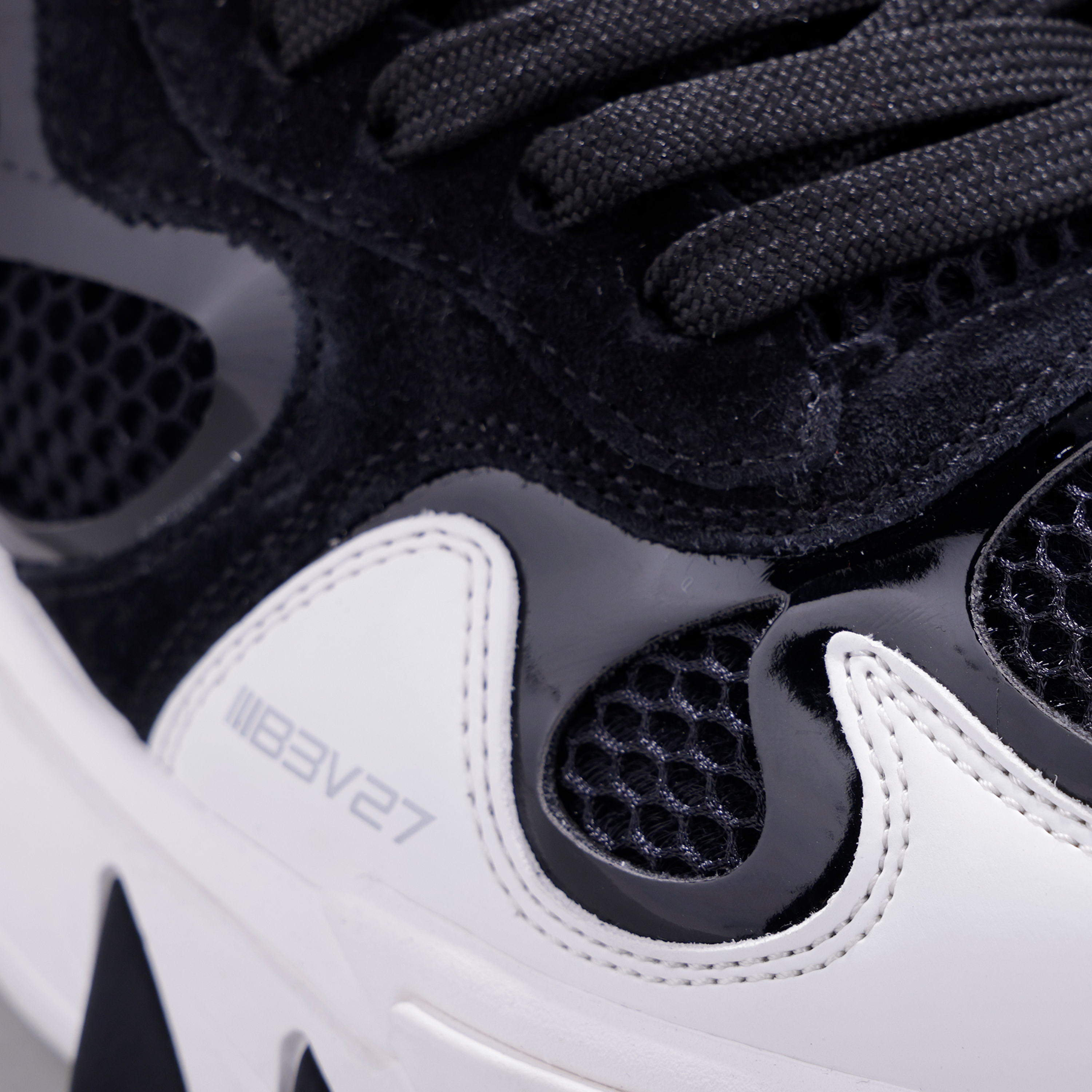 Sneakers Negros Blanco Balmain B-East